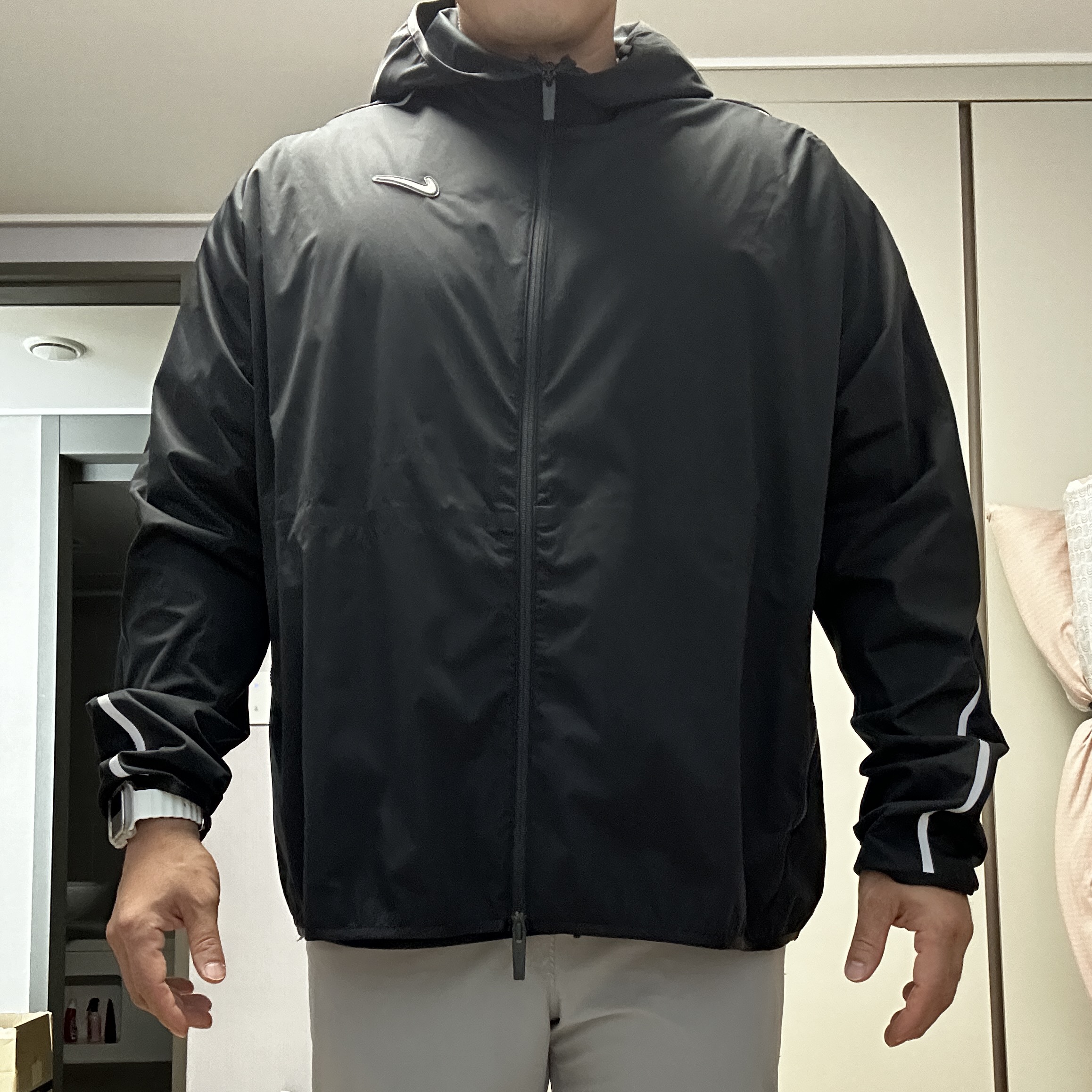 Nike x Drake Nocta Basketball Warmup Jacket Black (DV3661-010) 착용 스타일 - 1
