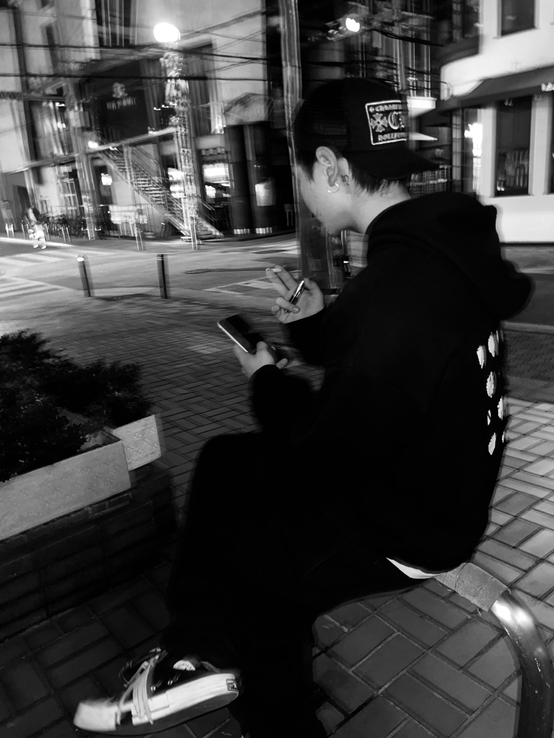 Chrome Hearts Fuck Hollywood Trucker Hat Black, Converse x Drkshdw Turbodrk Chuck 70 Hi Black 착용 스타일