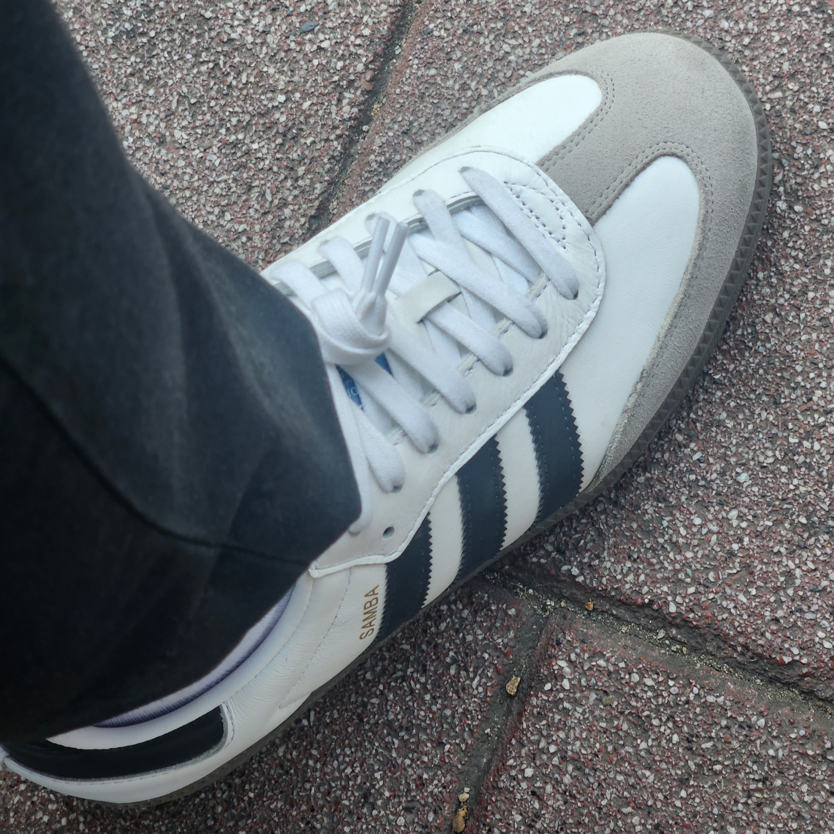 Adidas Samba OG Cloud White 착용 스타일