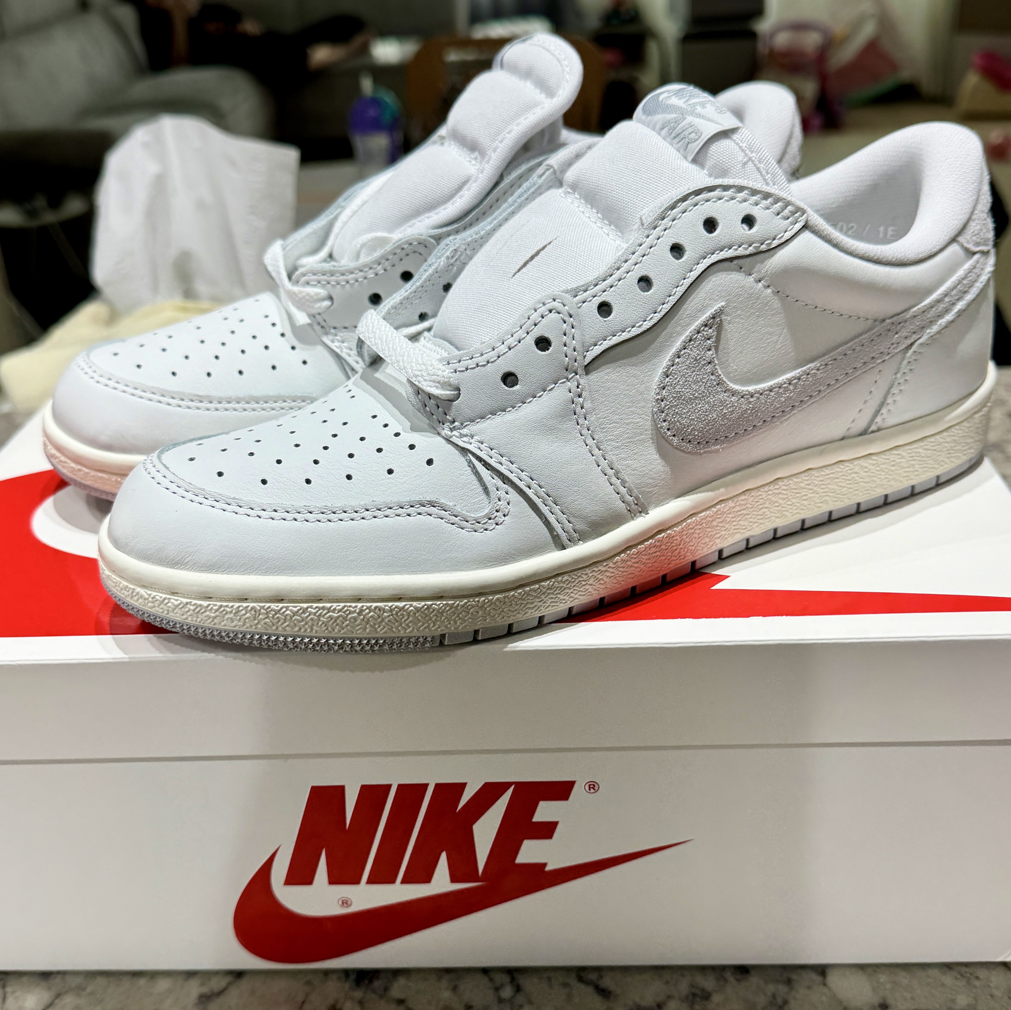 Jordan 1 Low 85 Neutral Grey 착용 스타일 - 1