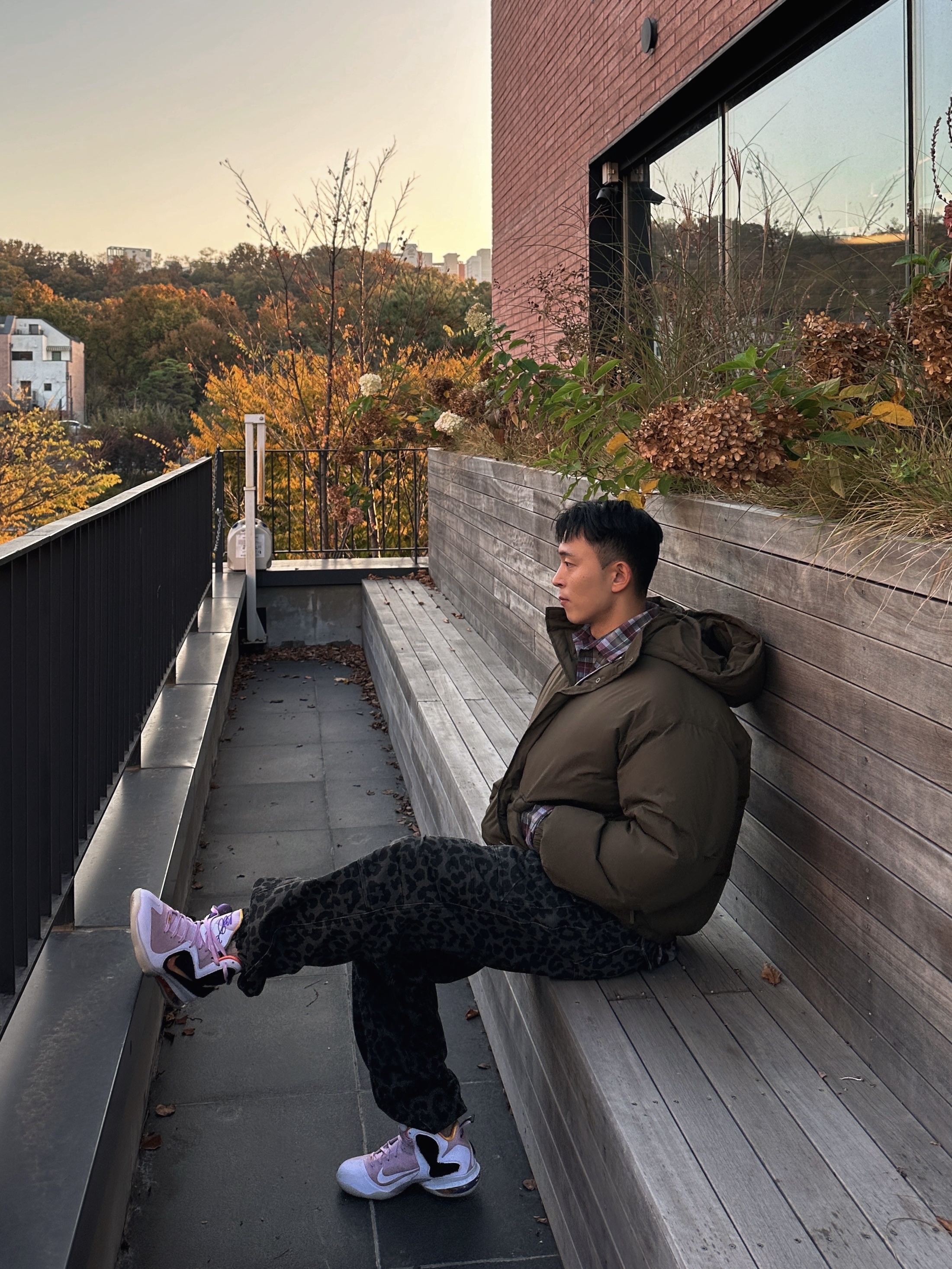 Nike LeBron 9 Regal Pink and Velvet Brown, Nonnod Flexible String Check Shirts Wine 착용 스타일 - 3