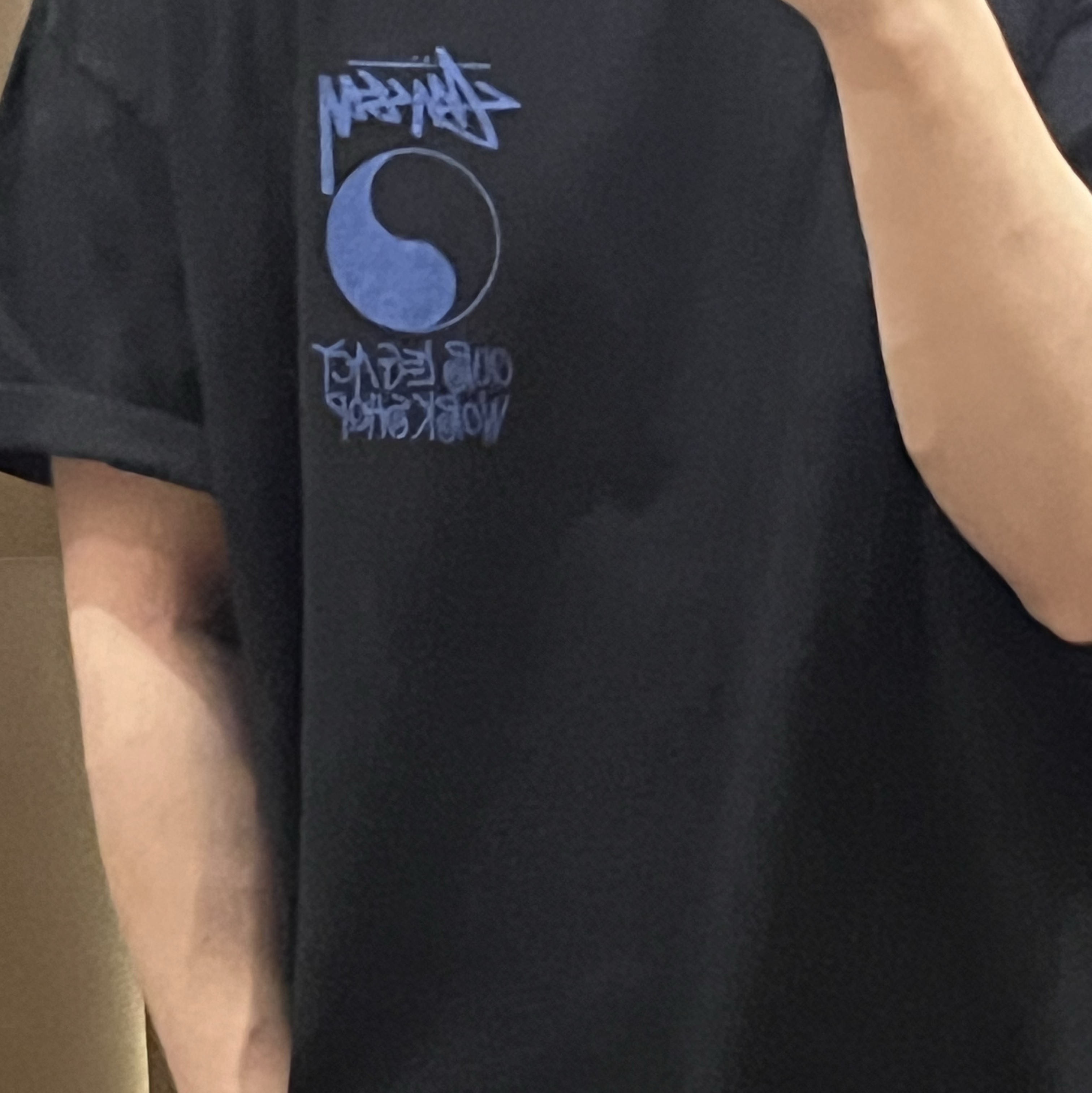 Stussy x Our Legacy Frame Pigment Dyed T-Shirt Black 착용 스타일 - 1