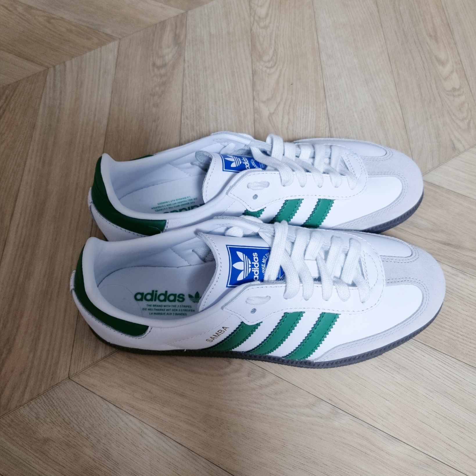 Adidas Samba OG White Green 착용 스타일