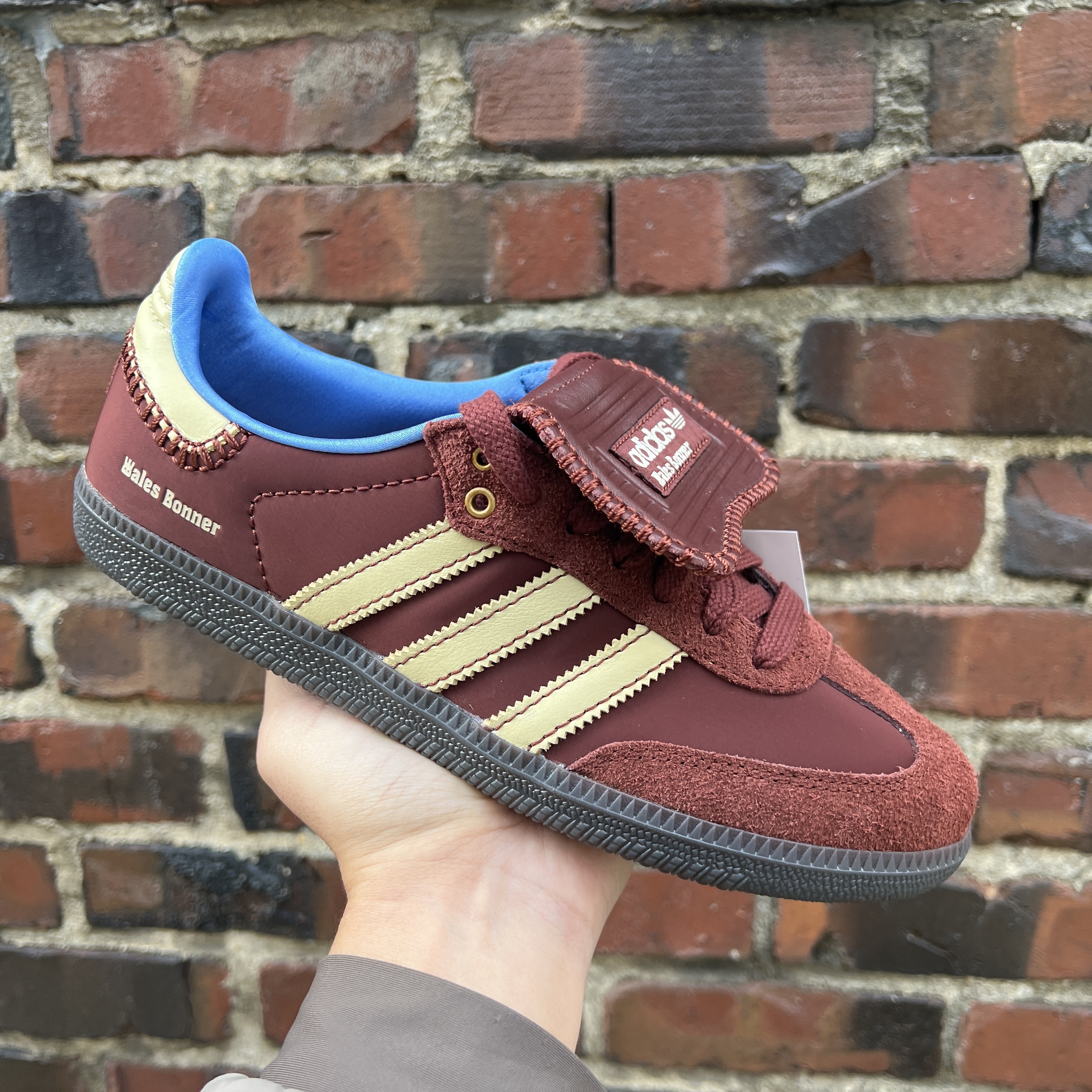 Adidas x Wales Bonner Nylon Samba Fox Brown Sandy Beige 착용 스타일 - 1