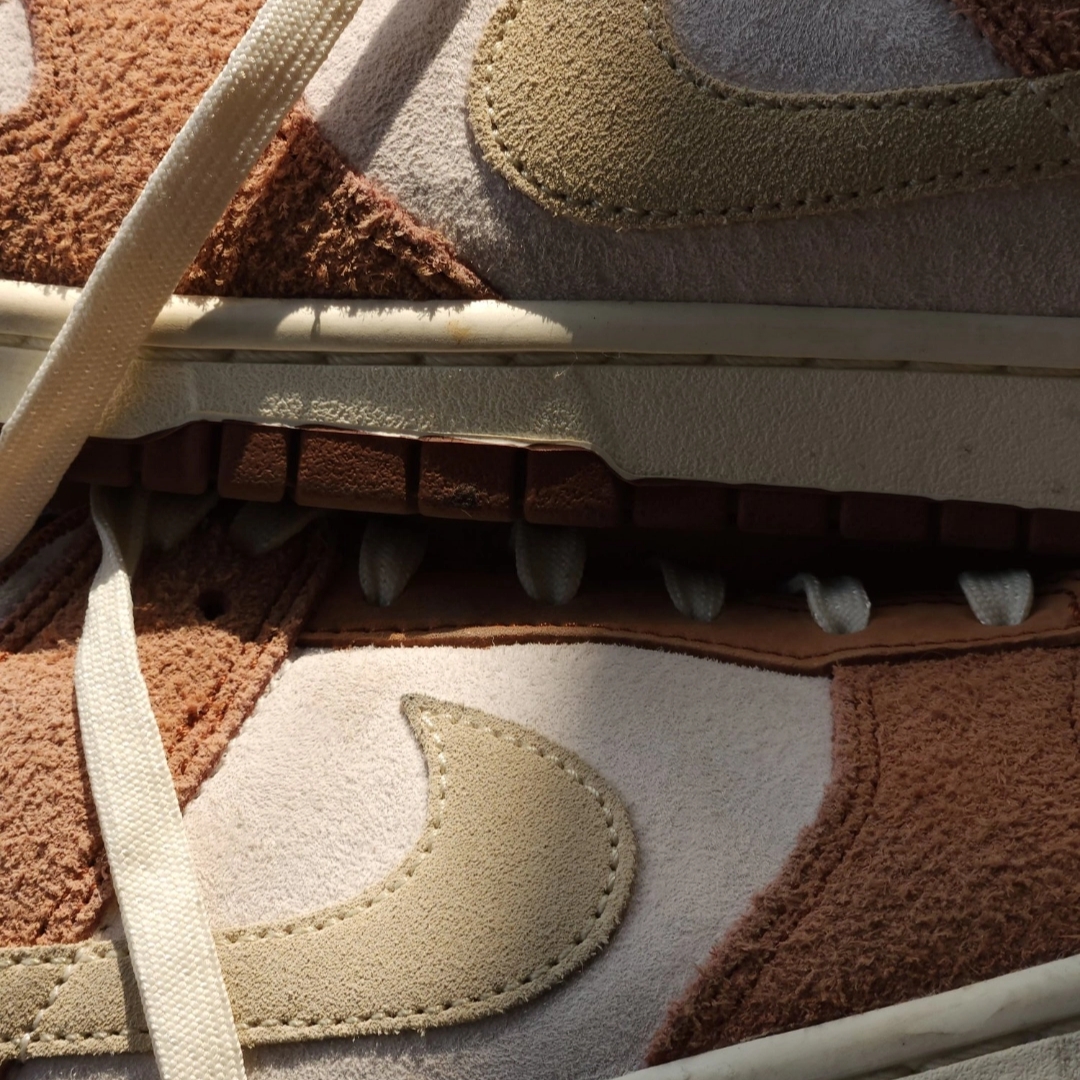 Nike Dunk Low Pro Premium Medium Curry 착용 스타일 - 3