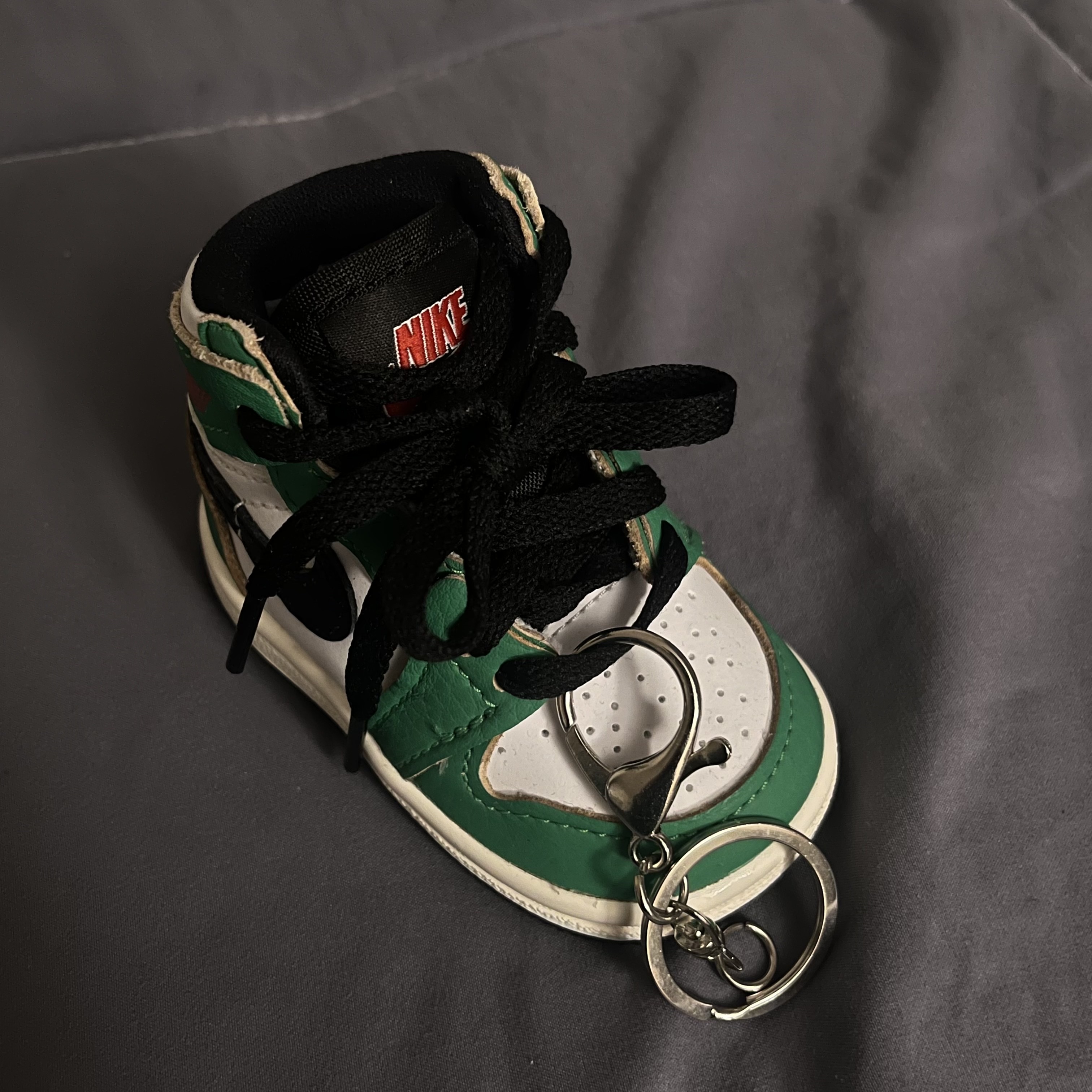 (TD) Jordan 1 Retro High OG Lucky Green 착용 스타일 - 3