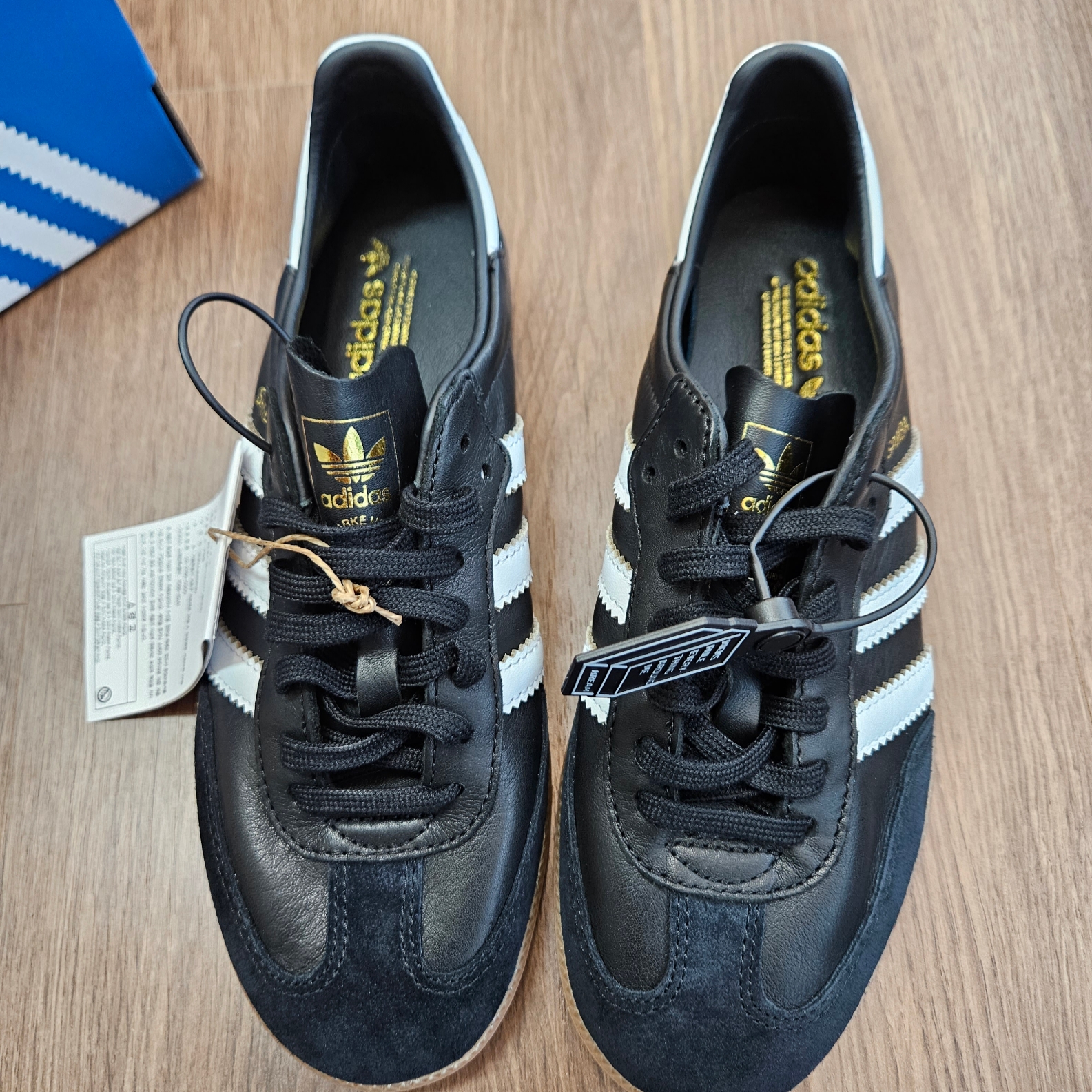 Adidas Samba Decon Core Black 착용 스타일 - 1