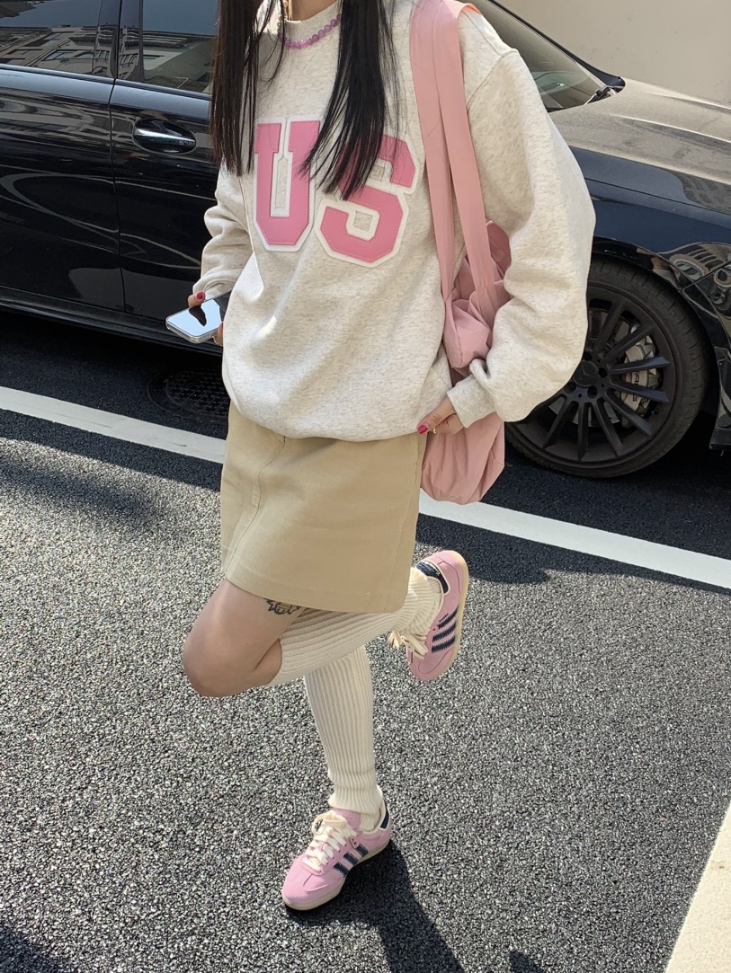 Adidas x Notitle. Samba OG Pink 착용 스타일