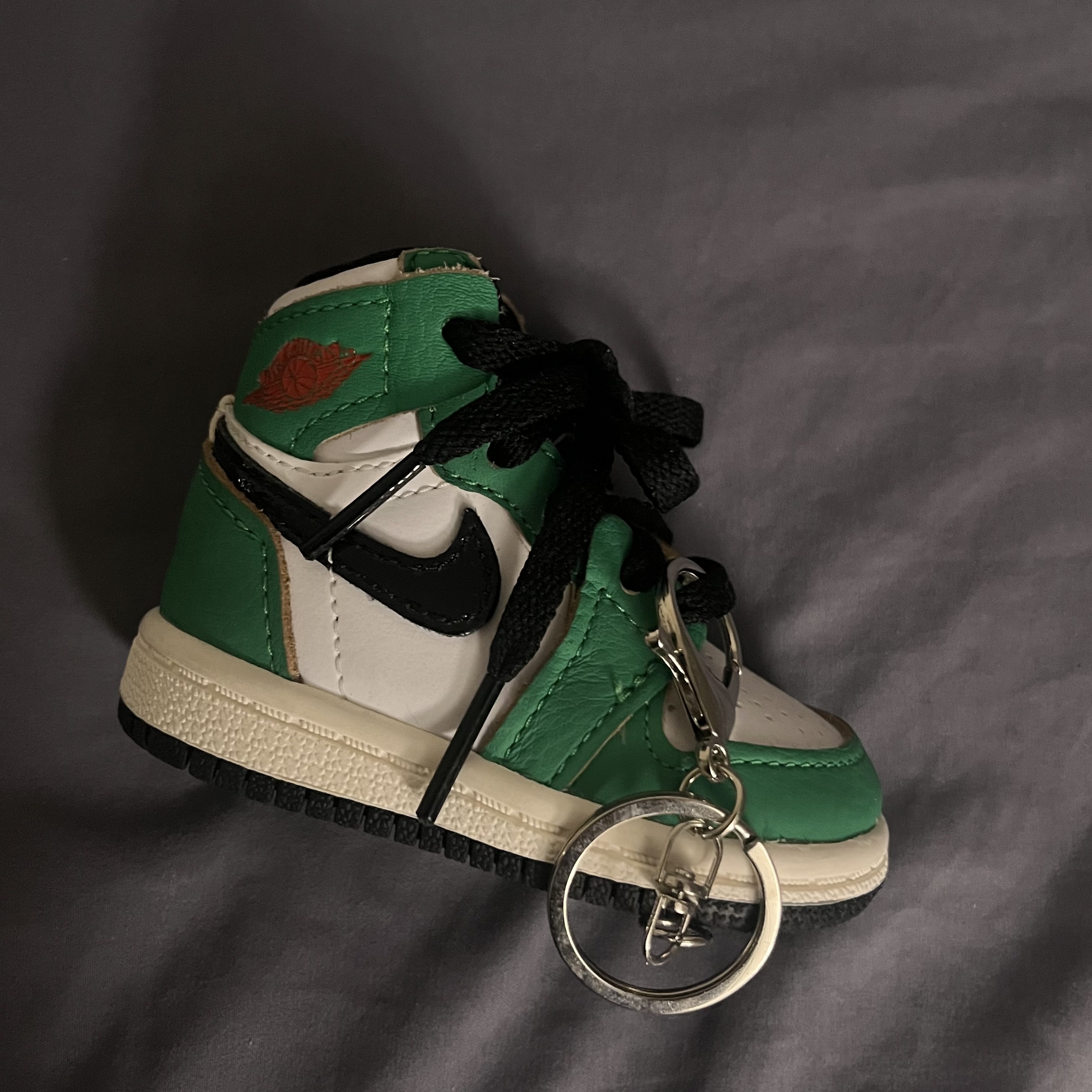 (TD) Jordan 1 Retro High OG Lucky Green 착용 스타일 - 1