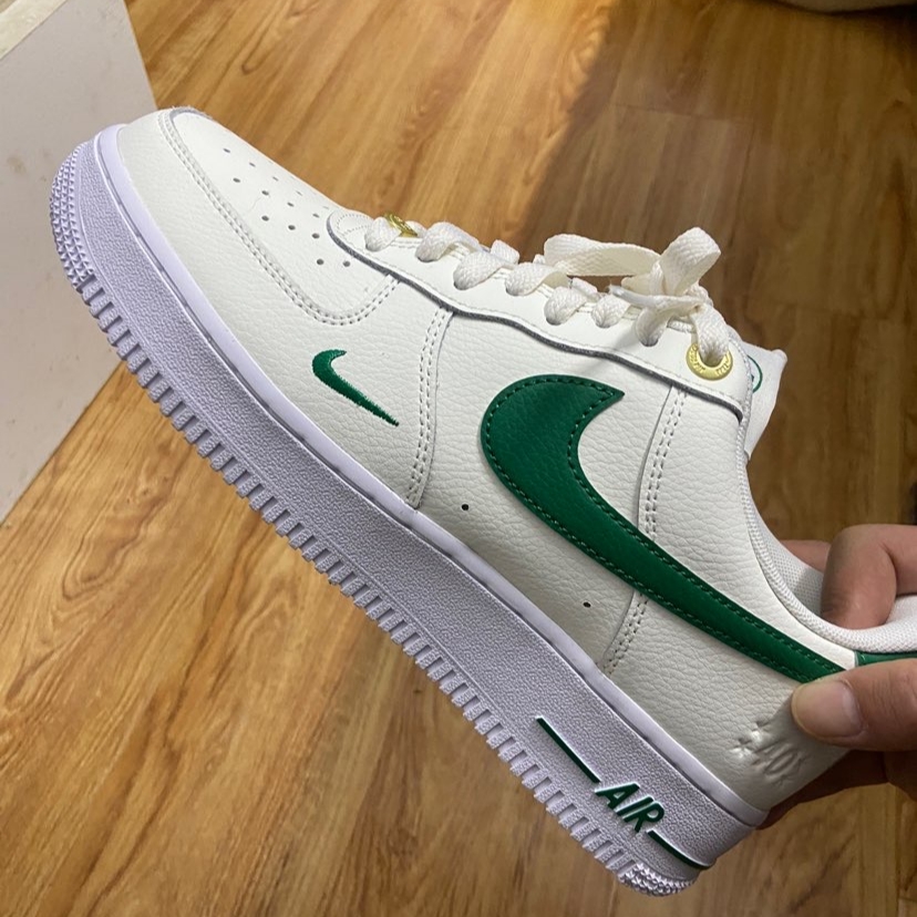 Nike Air Force 1 '07 LV8 40th Anniversary Join Forces Sail Malachite 착용 스타일 - 1
