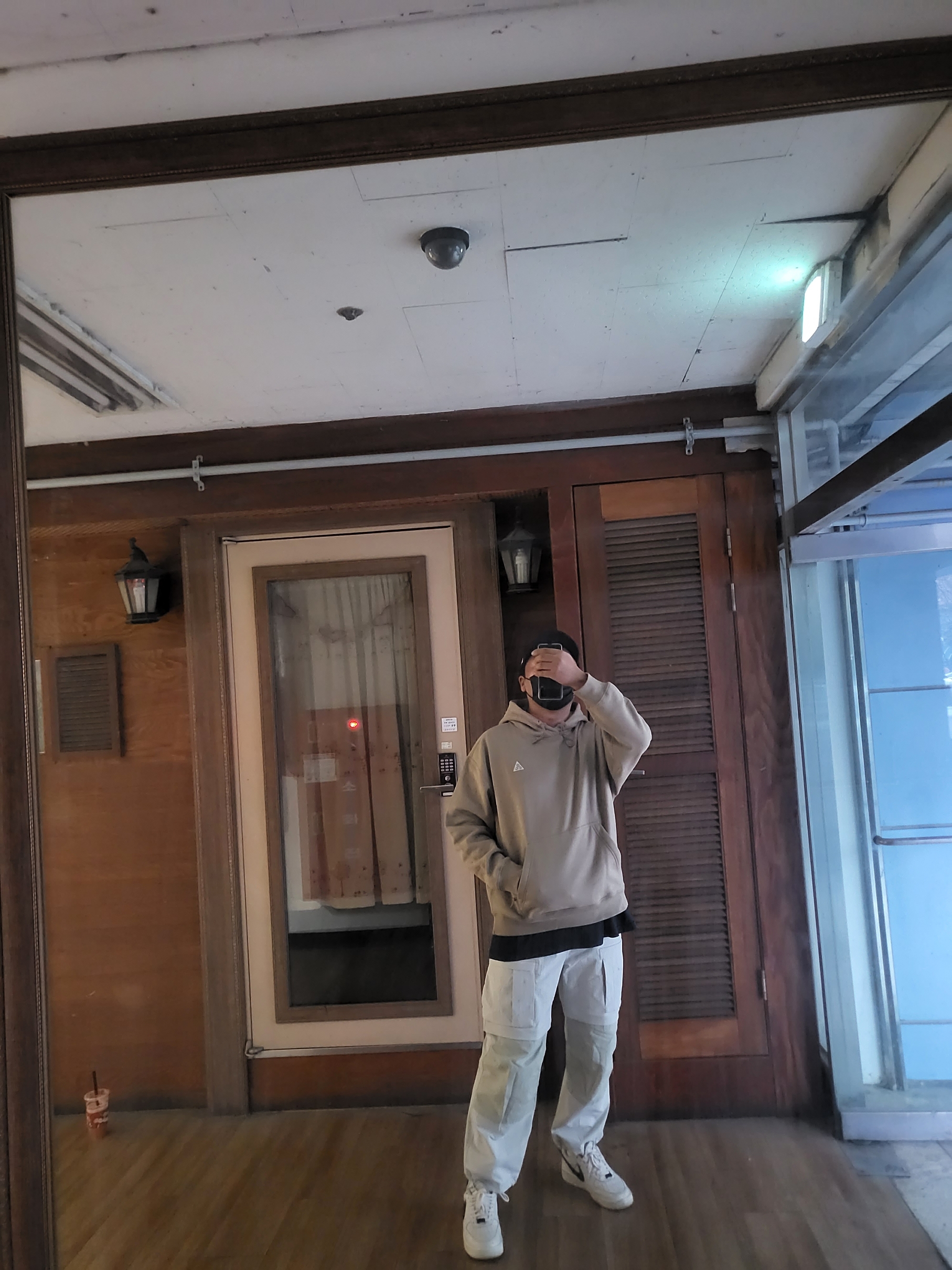 Nike ACG Smith Summit Cargo Pants Light Bone - Asia, Nike ACG Pullover Fleece Hoodie Khaki - Asia 착용 스타일