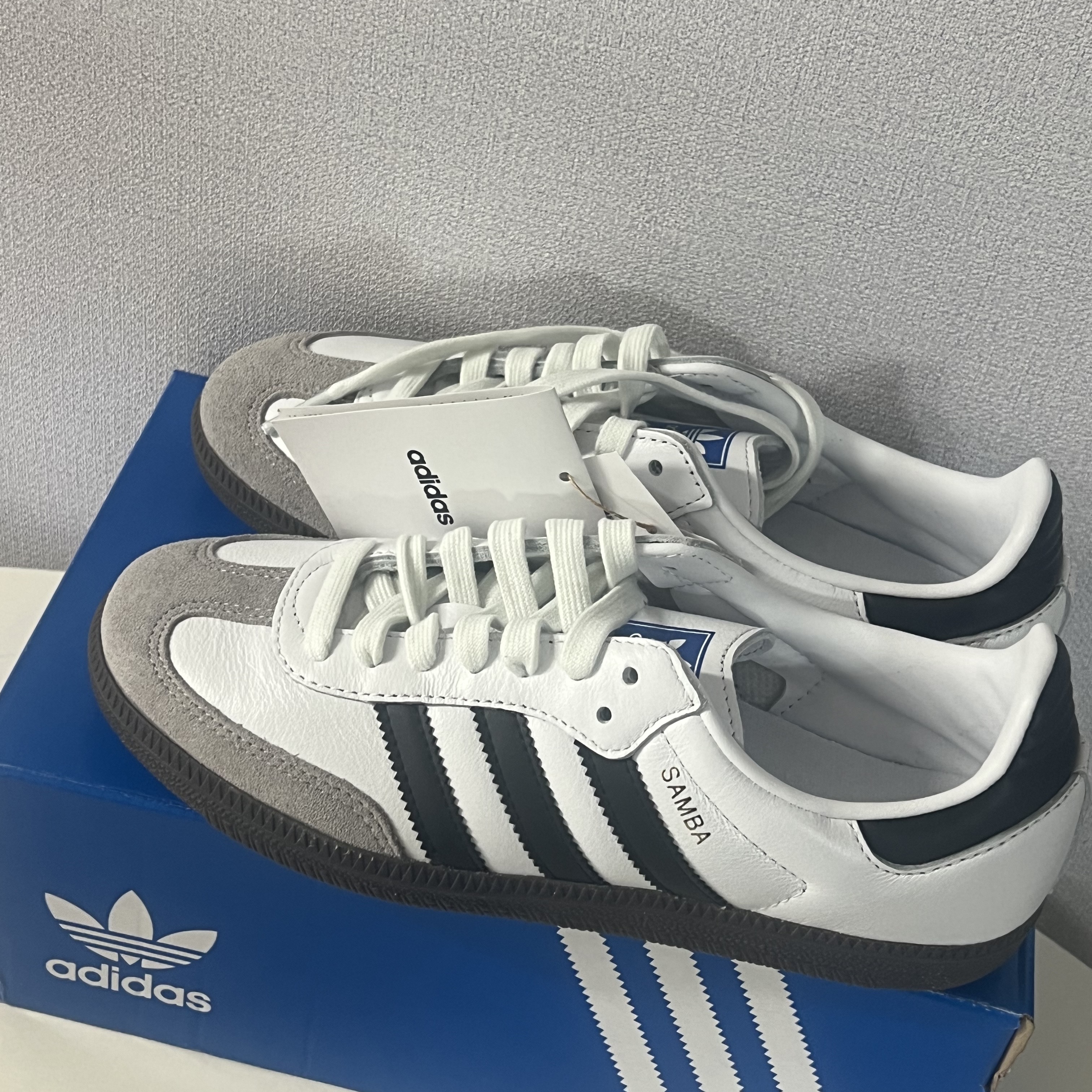 Adidas Samba OG Cloud White 착용 스타일 - 3
