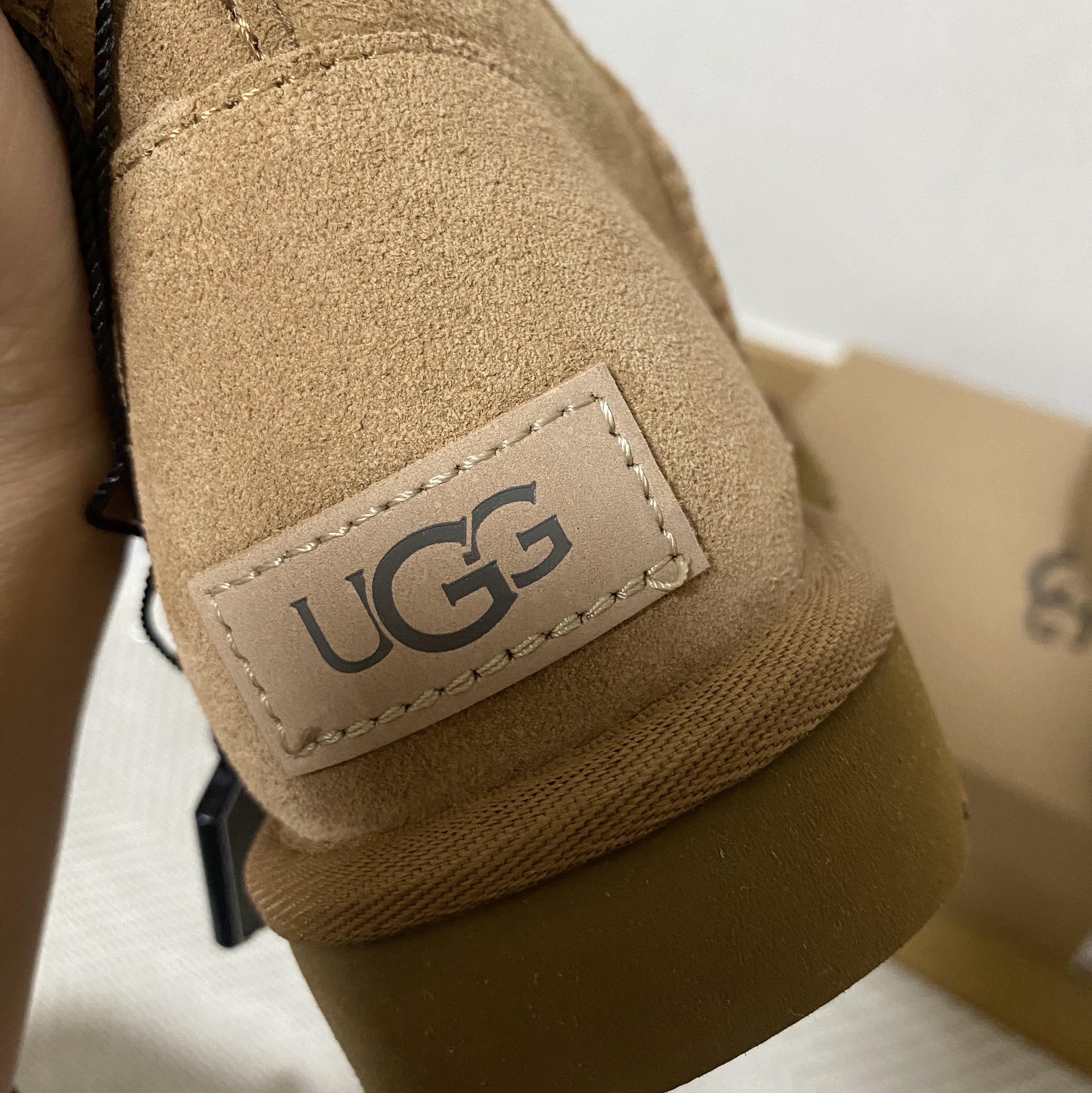 (W) UGG Classic Mini II Boots Chestnut 착용 스타일 - 1