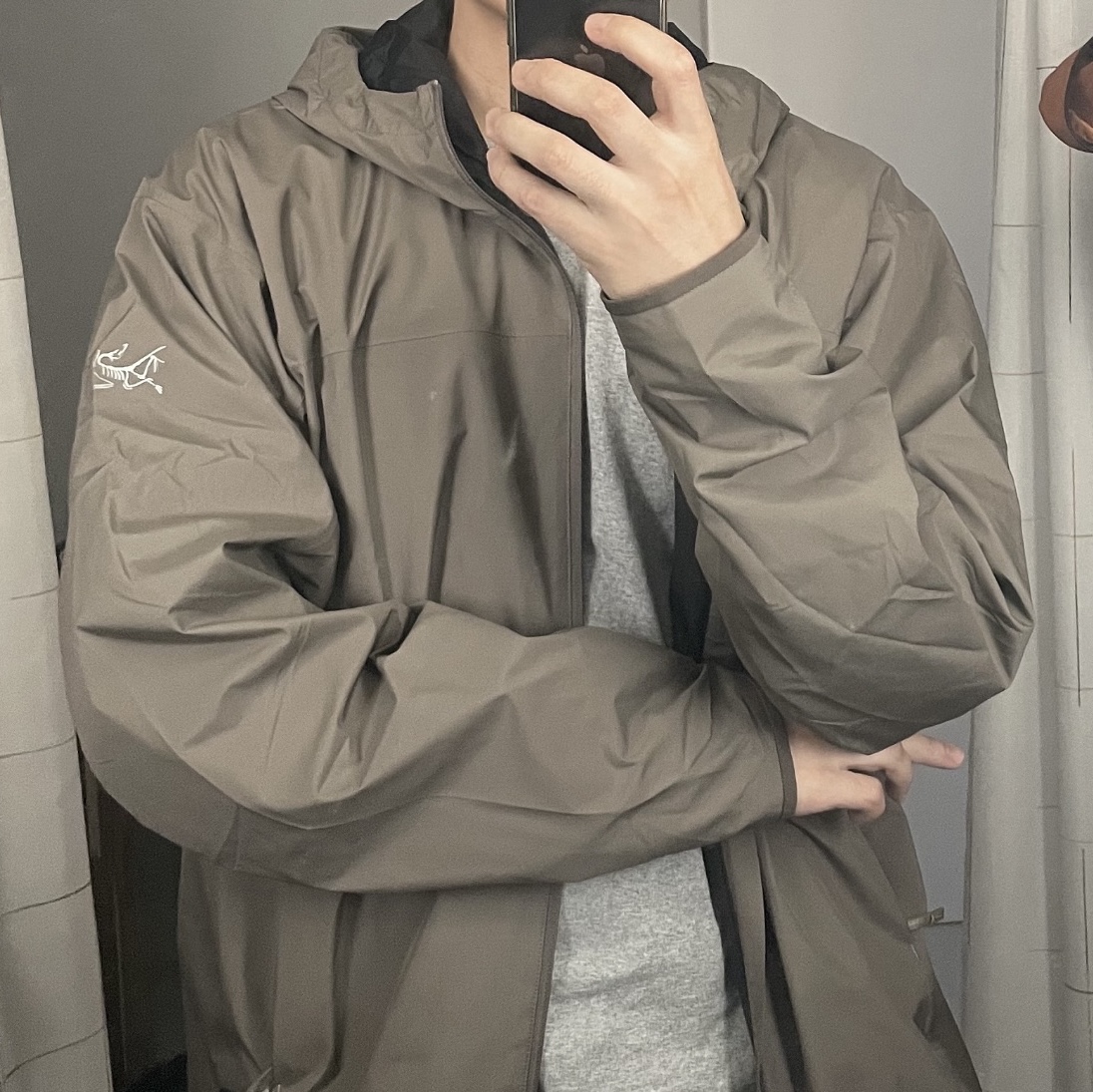 Arc'teryx Solano Hoody Alchemy 착용 스타일