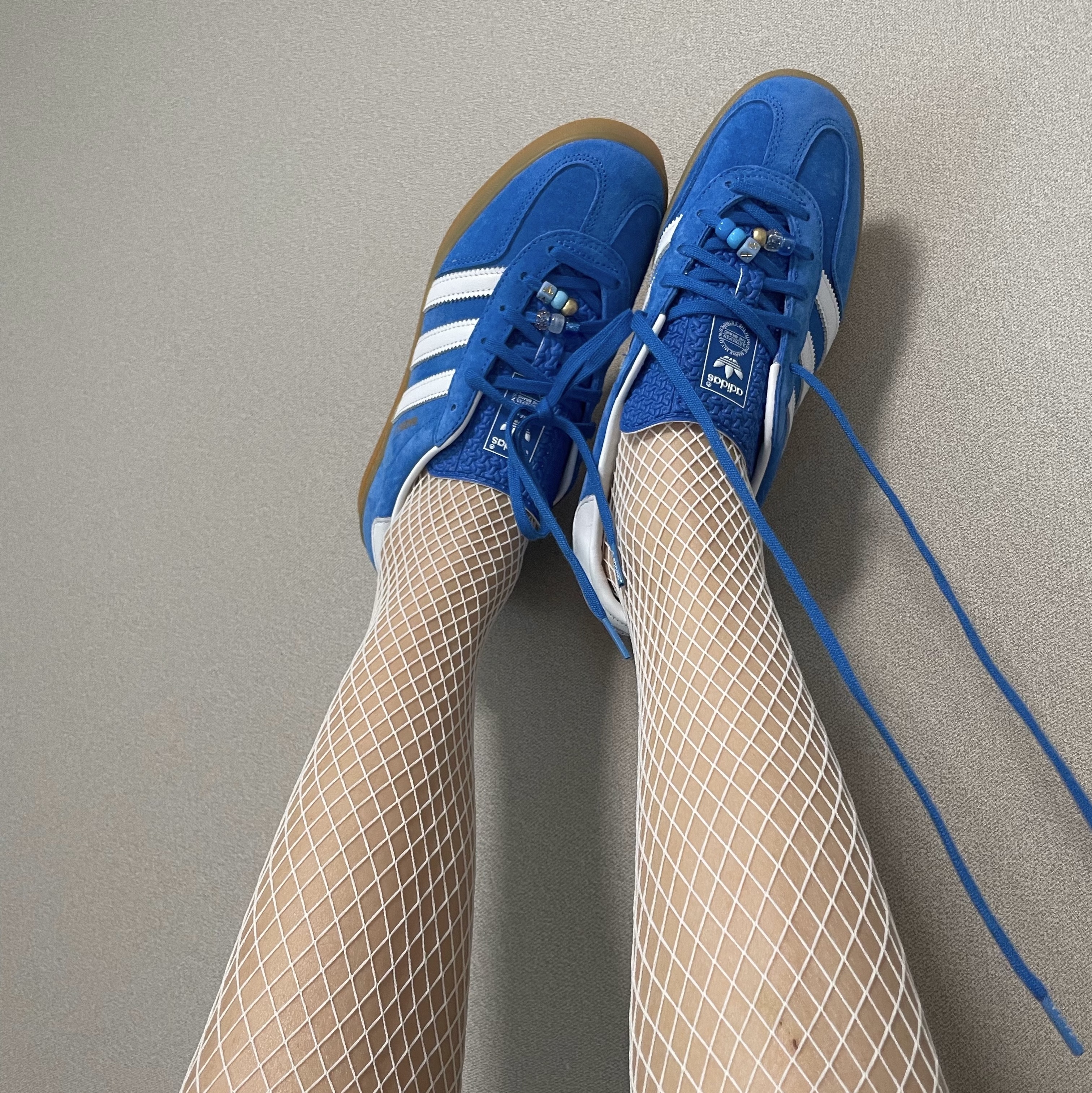 Adidas Gazelle Indoor Blue Bird 착용 스타일 - 3