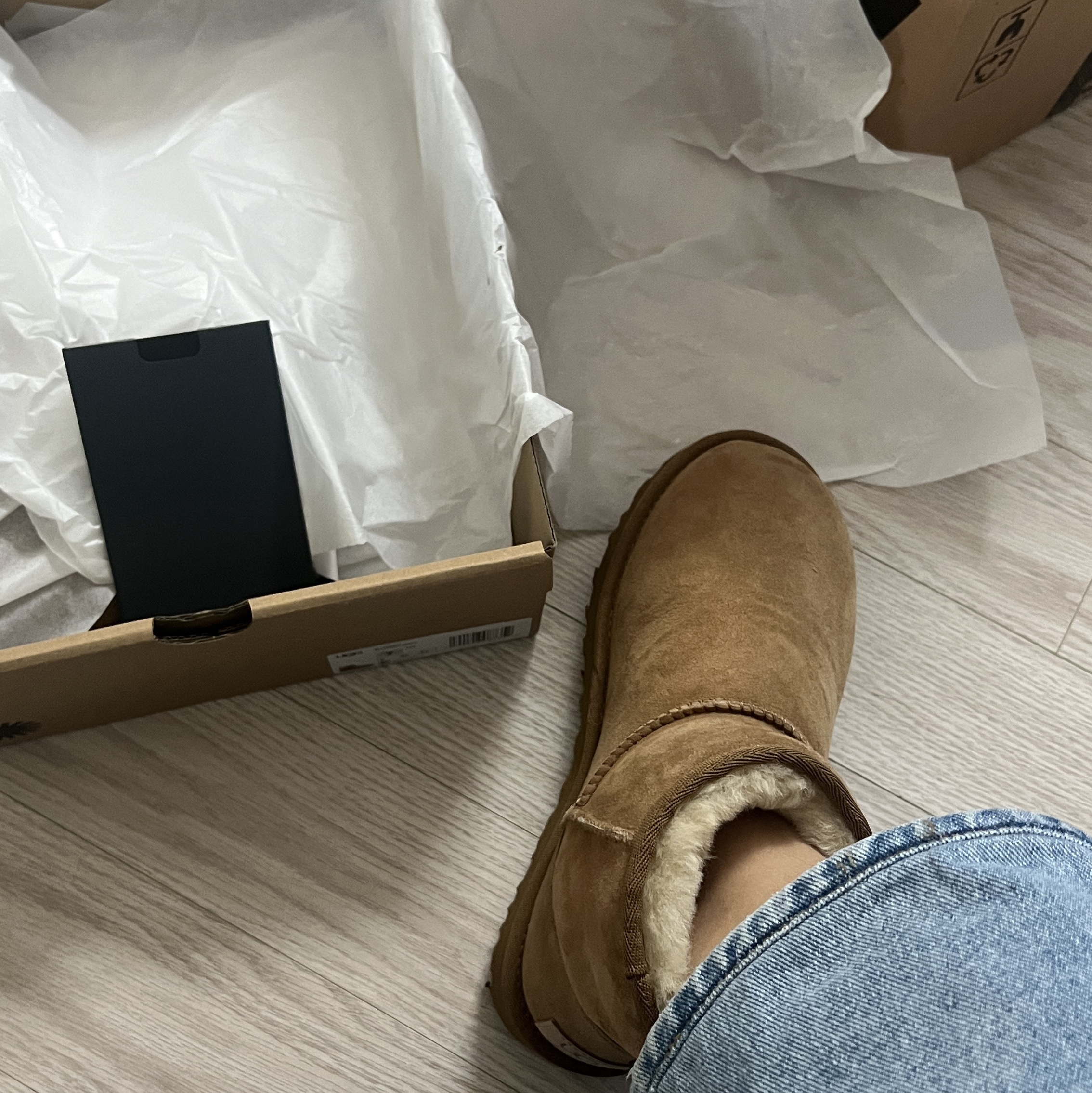 (W) UGG Classic Mini II Boots Chestnut 착용 스타일