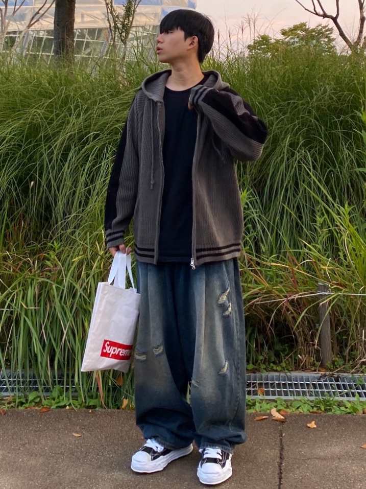 Maison Mihara Yasuhiro Peterson OG Sole Canvas Low Sneakers Black 착용 스타일 - 3