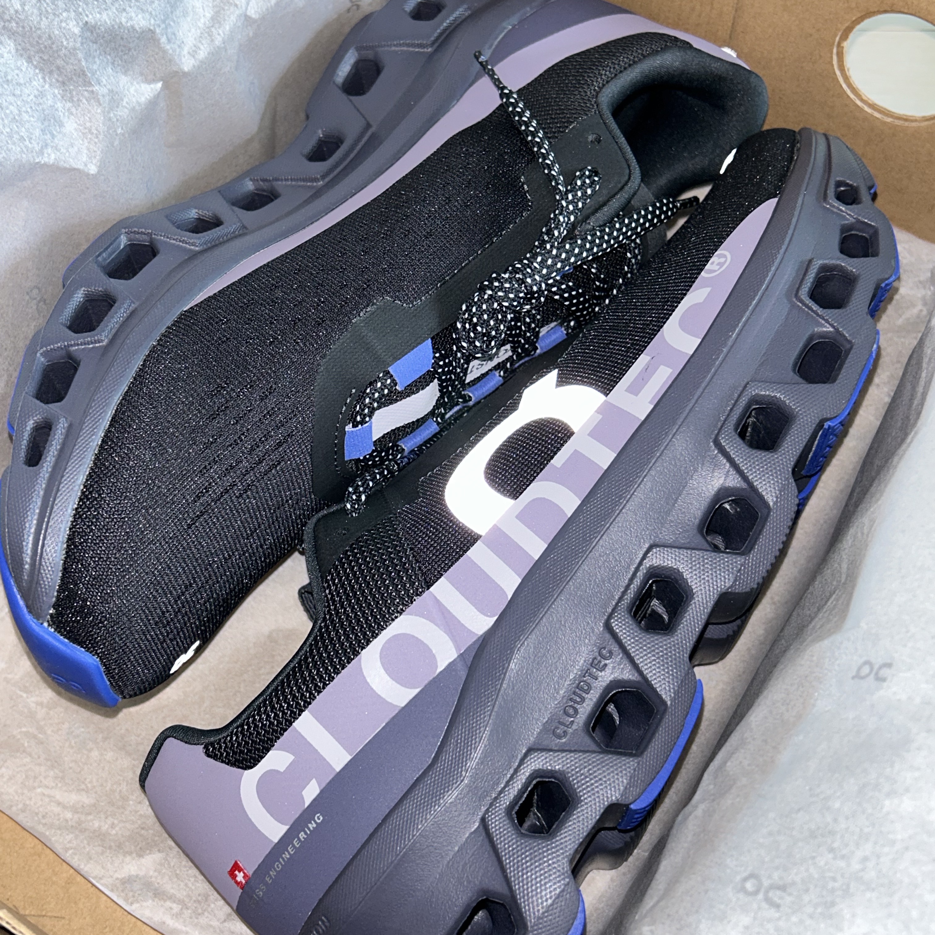 On Running Cloudmonster All Black 착용 스타일 - 2