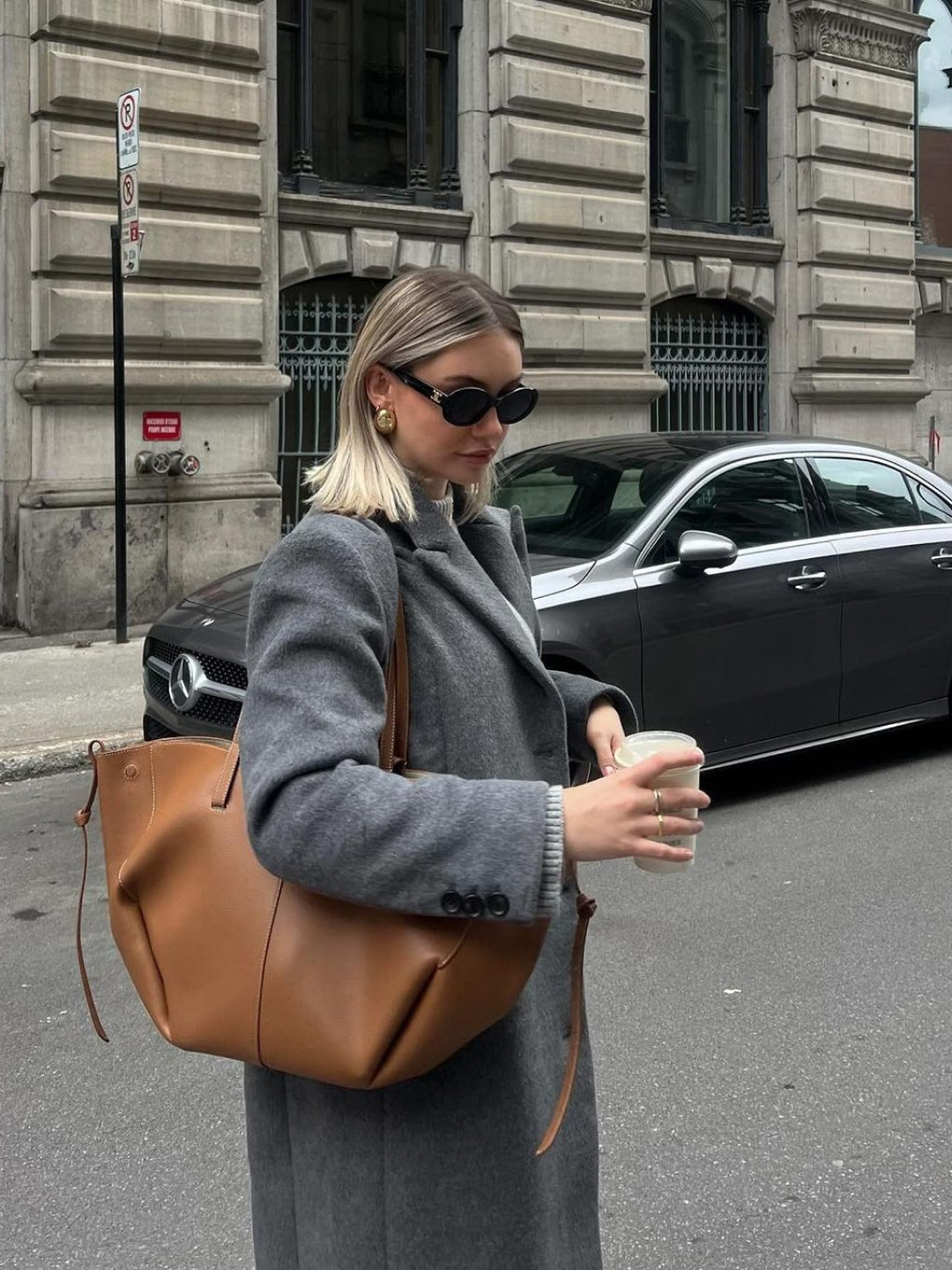 Polene Cyme Camel, (W) UGG Classic Mini II Boots Chestnut 착용 스타일 - 5