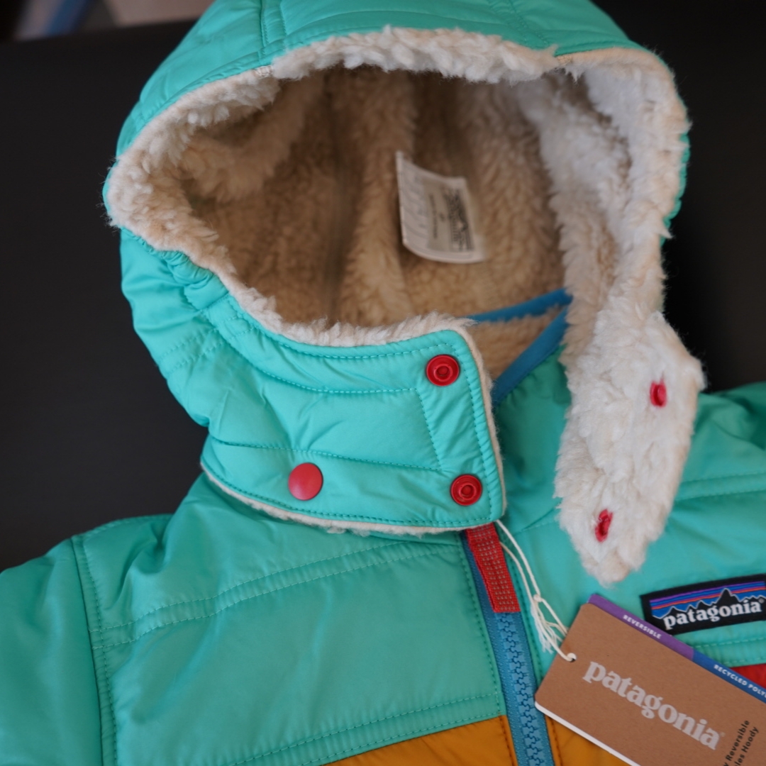 (Baby) Patagonia Reversible Tribbles Hoody Cabin Gold 착용 스타일