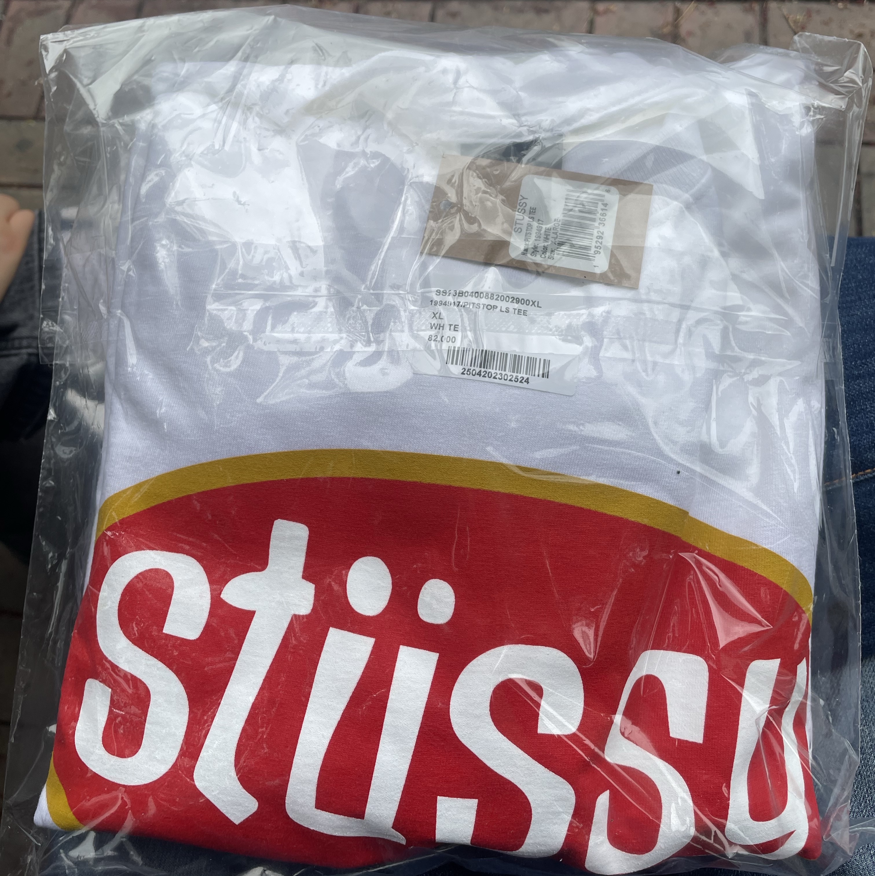 Stussy Pitstop LS T-Shirt White, Adidas Samba OG Cloud White 착용 스타일 - 1
