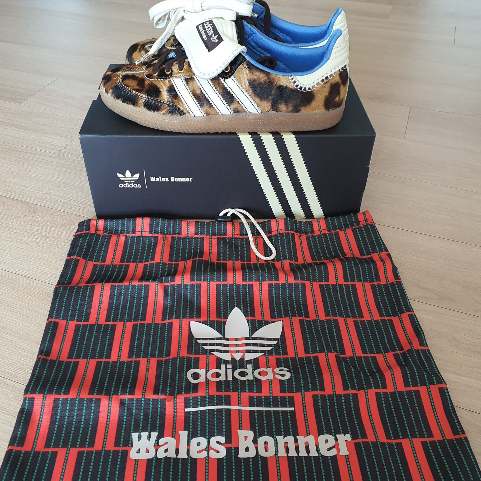 Adidas x Wales Bonner Pony Leo Samba Dark Brown Cream White 착용 스타일