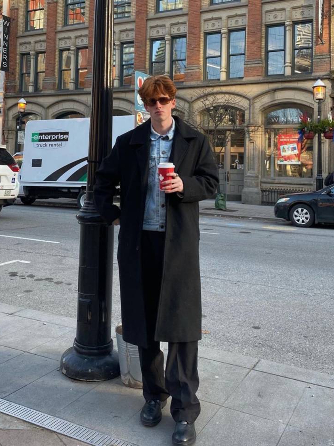 Zara x Ader Error Oversized Wool Coat Black, Our Legacy Hairy Wool Whale Coat Black 착용 스타일 - 4