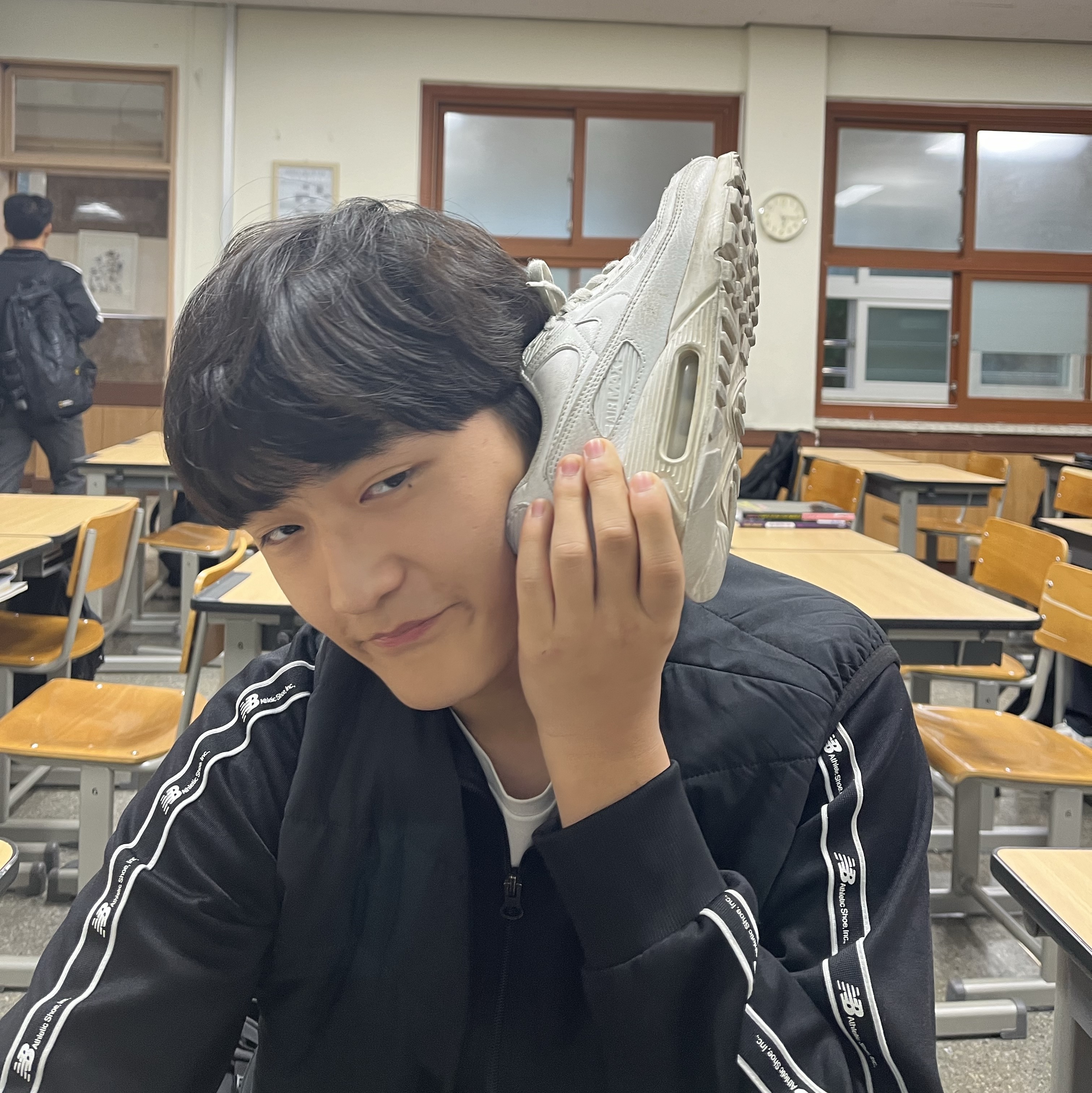 (W) Nike Air Max 90 Triple White 착용 스타일