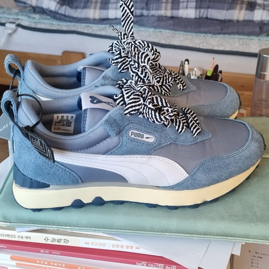 Puma x AMI Rider FV Stellar White Faded Denim 착용 스타일 - 1