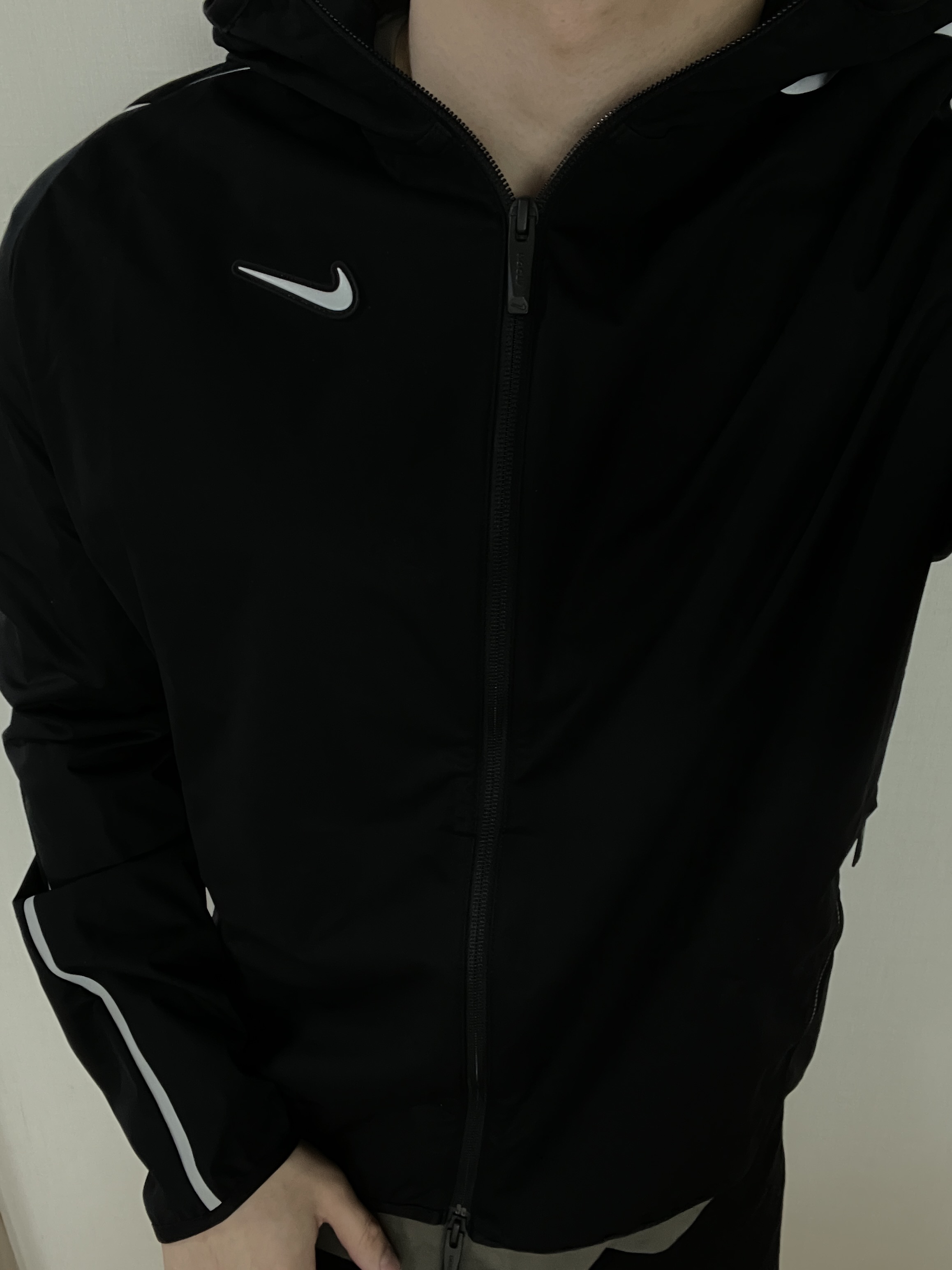 Nike x Drake Nocta Basketball Warmup Jacket Black (DV3661-010) 착용 스타일