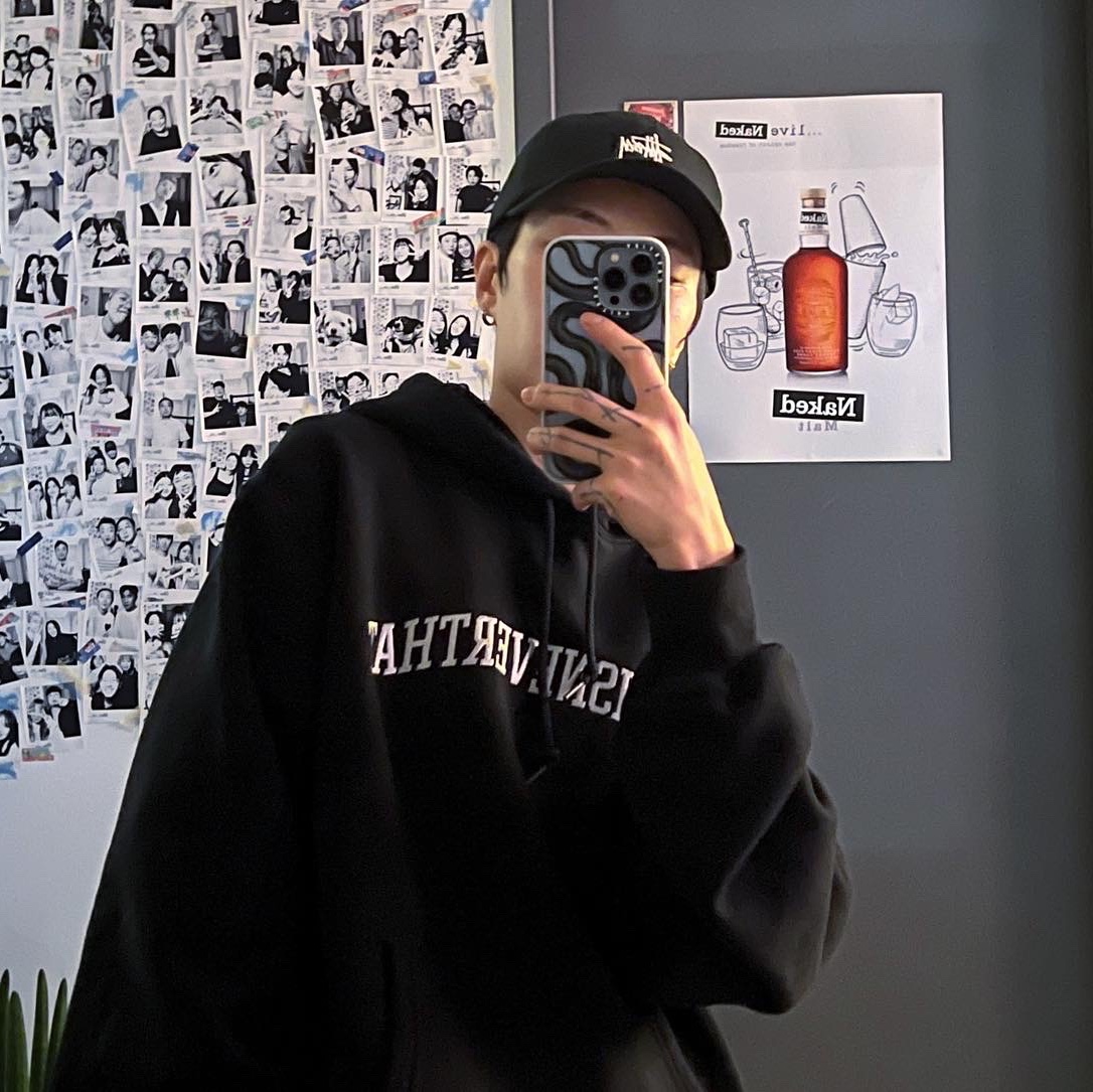 Stussy Stock Low Pro Cap Black 착용 스타일 - 1
