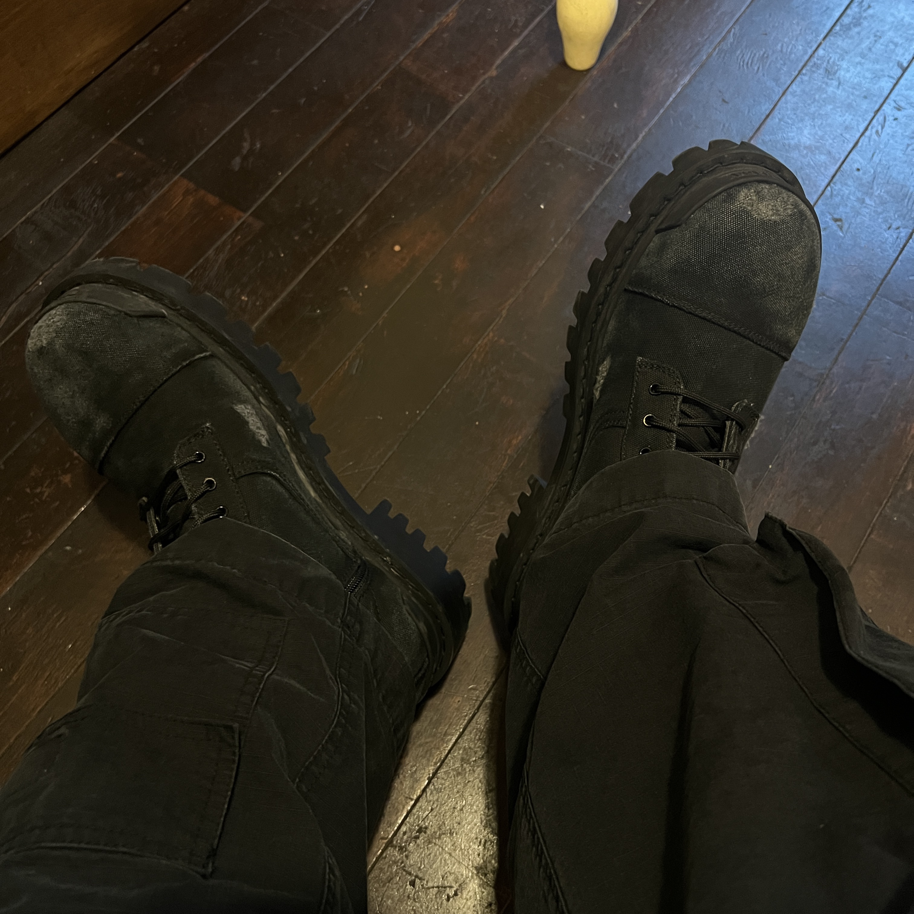 Balenciaga Combat Strike 20mm Boots Black 착용 스타일