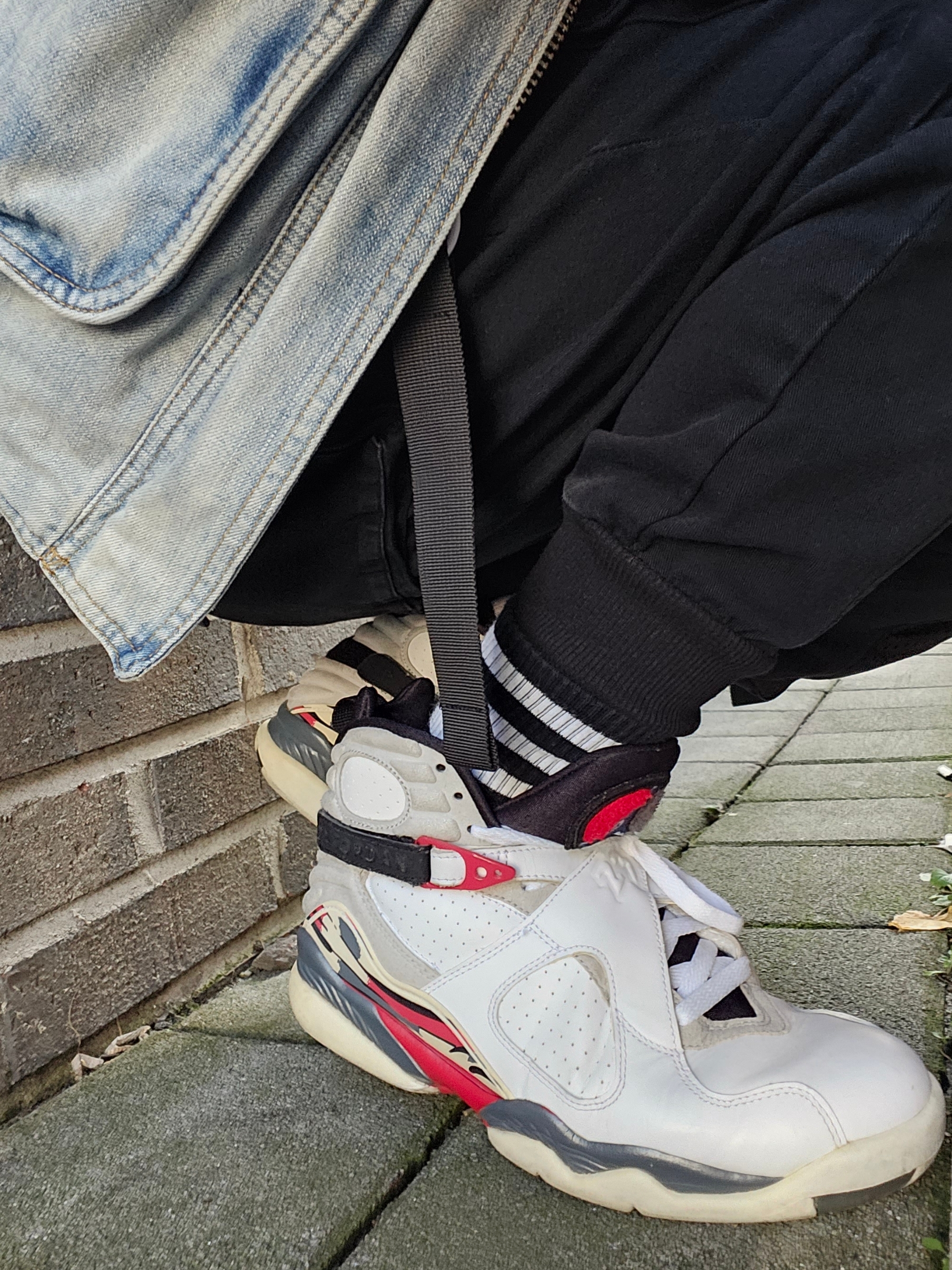 Jordan 8 Retro Bugs Bunny 2013 착용 스타일 - 4
