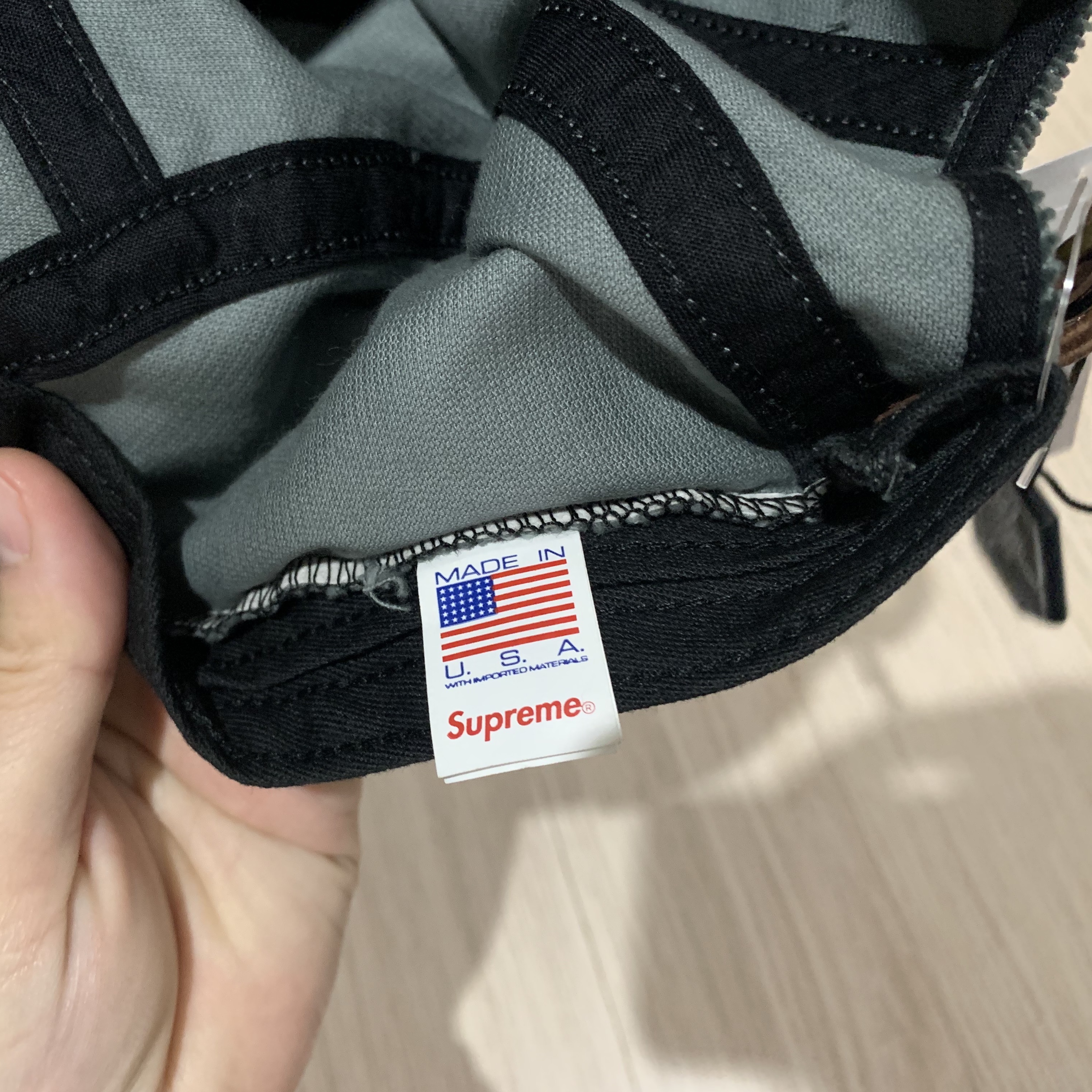 Supreme Corduroy Camp Cap Grey - 23FW 착용 스타일 - 3