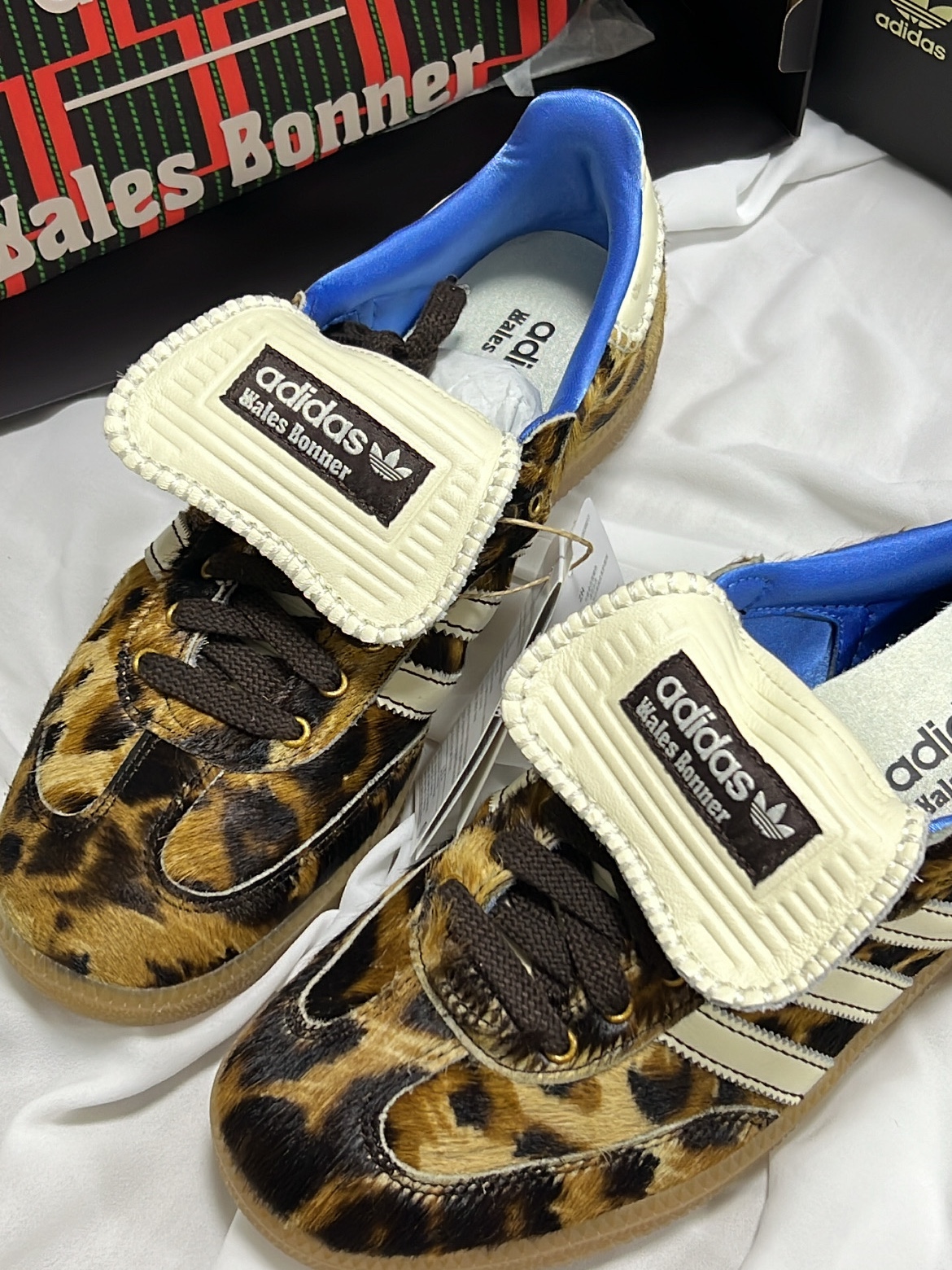 Adidas x Wales Bonner Pony Leo Samba Dark Brown Cream White 착용 스타일 - 1