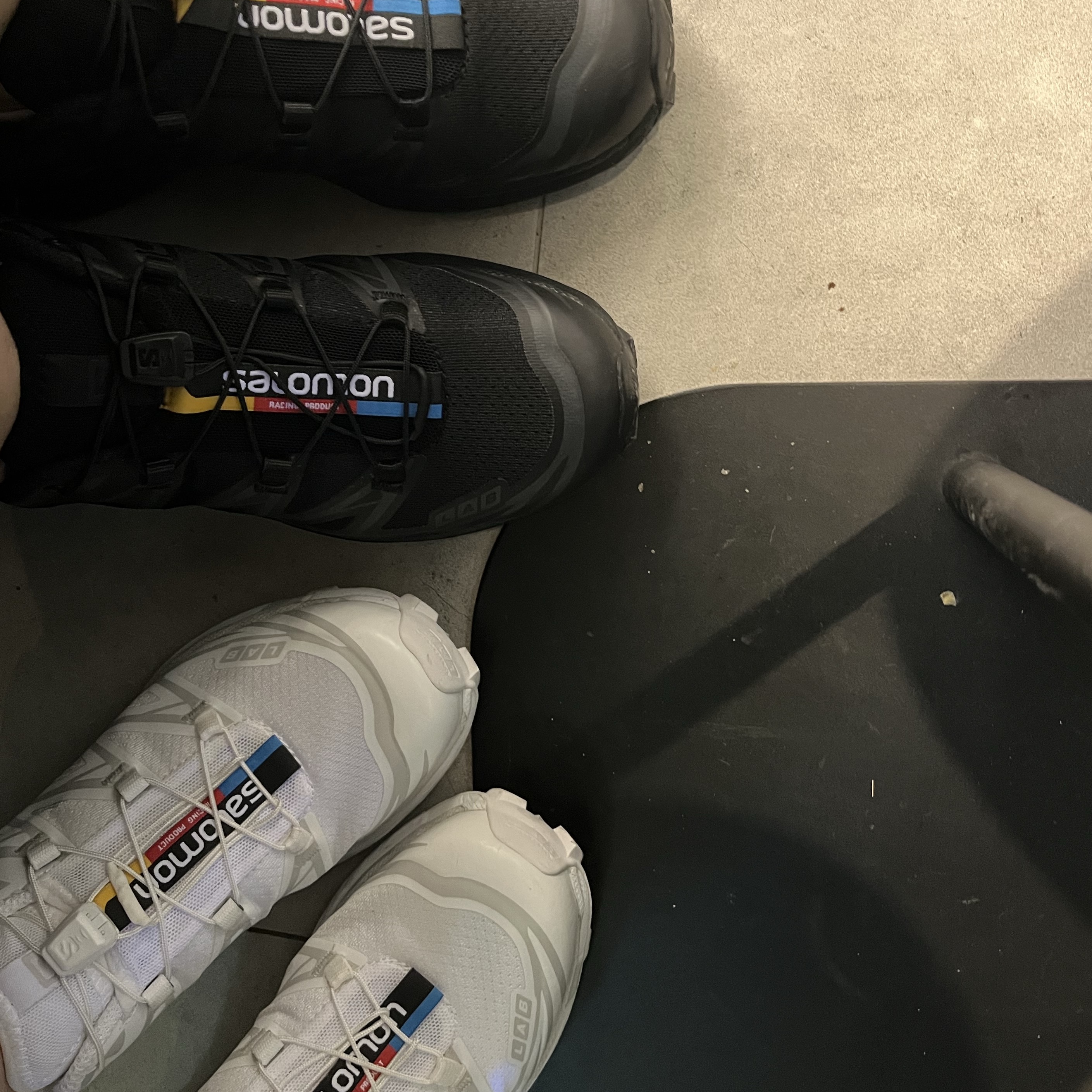 Salomon XT-6 ADV White, Salomon XT-6 ADV Black 착용 스타일