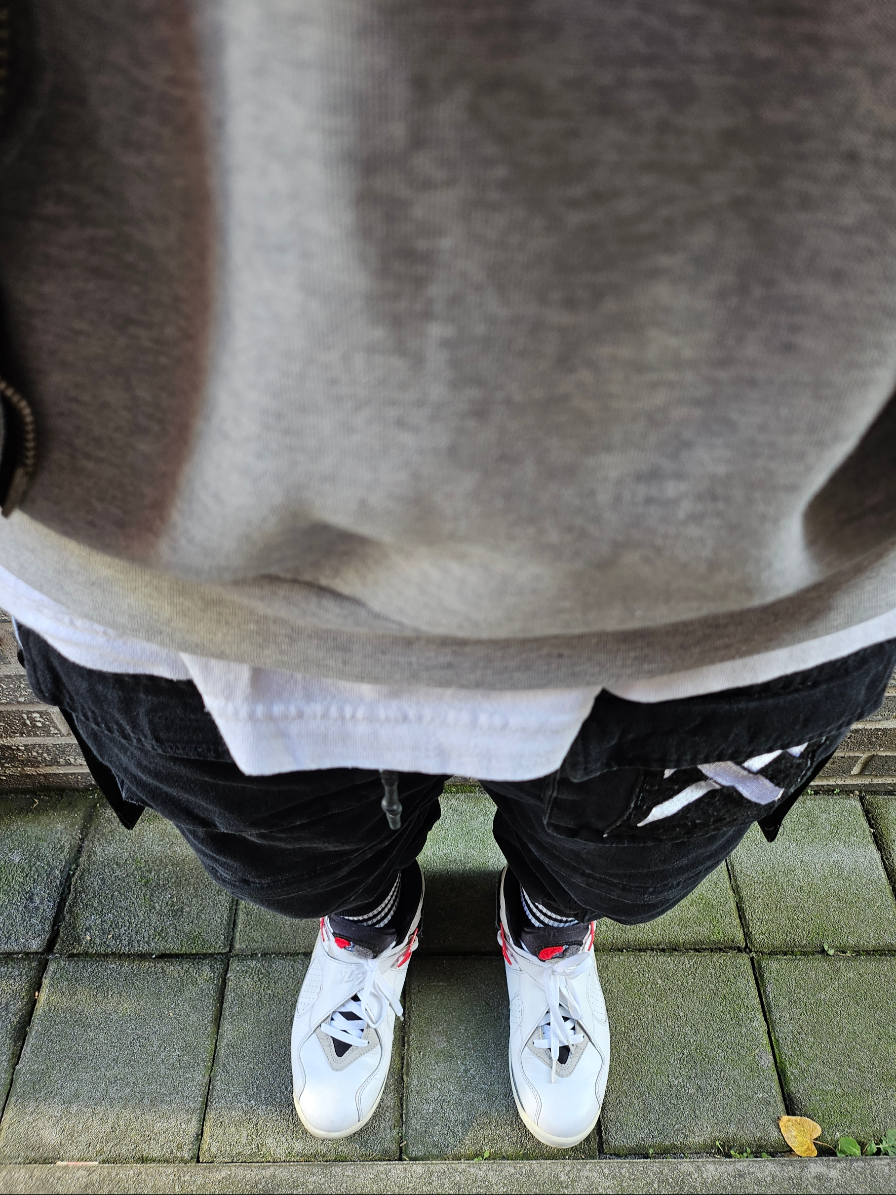 Jordan 8 Retro Bugs Bunny 2013 착용 스타일 - 3