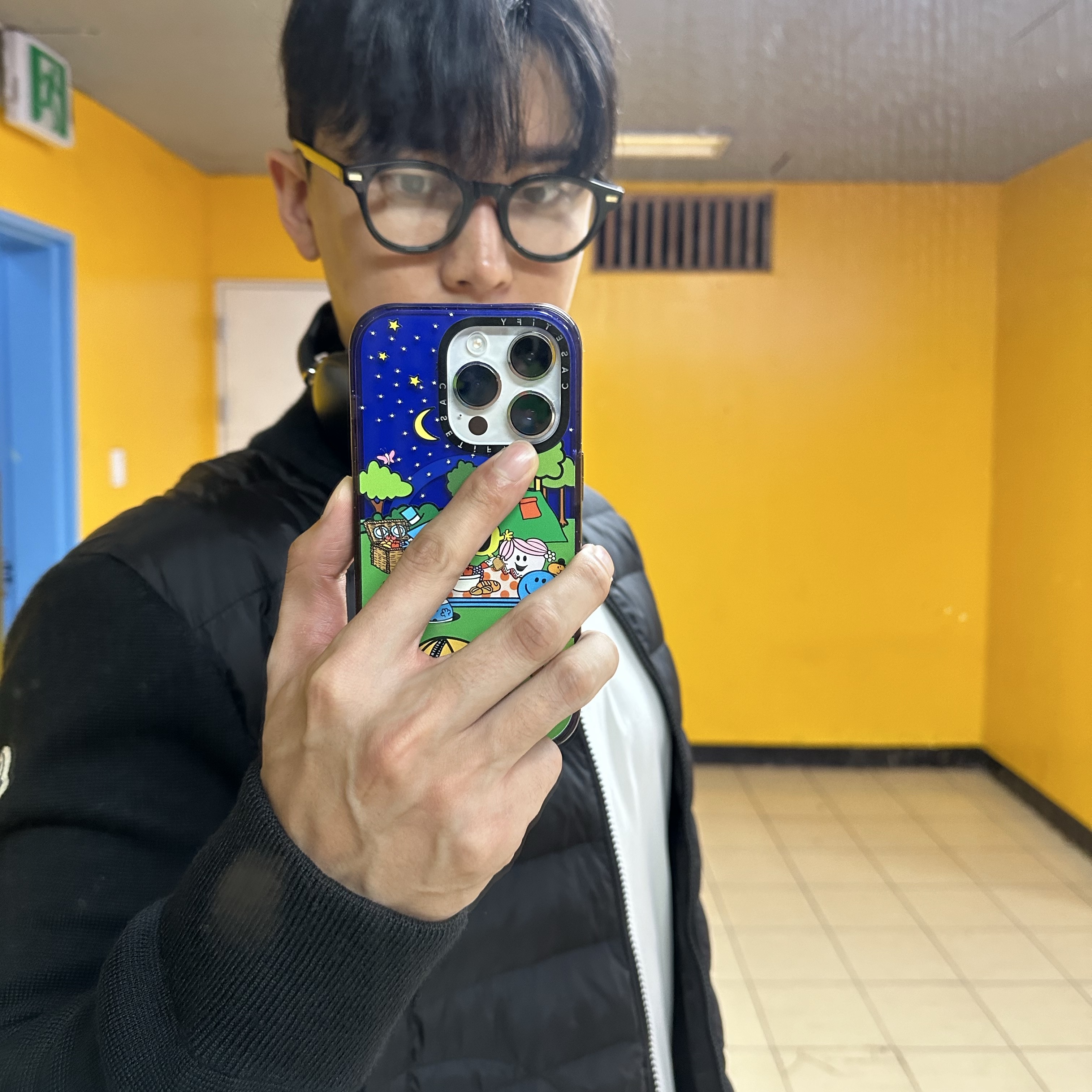 Apple AirPods Max Lightning Space Gray (Korean Ver.), Moncler Padded Wool Cardigan Black - 23FW 착용 스타일 - 1