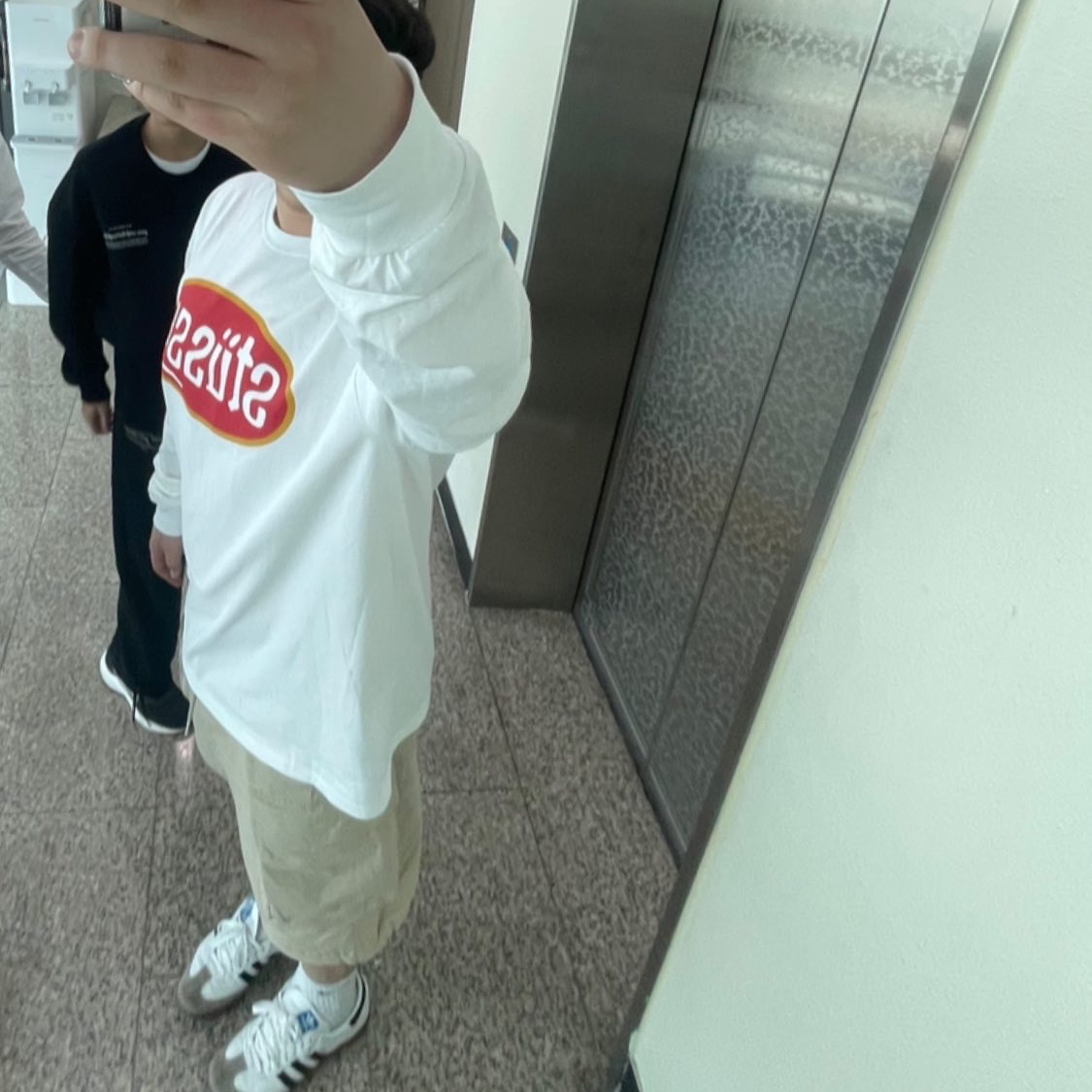 Stussy Pitstop LS T-Shirt White, Adidas Samba OG Cloud White 착용 스타일 - 2