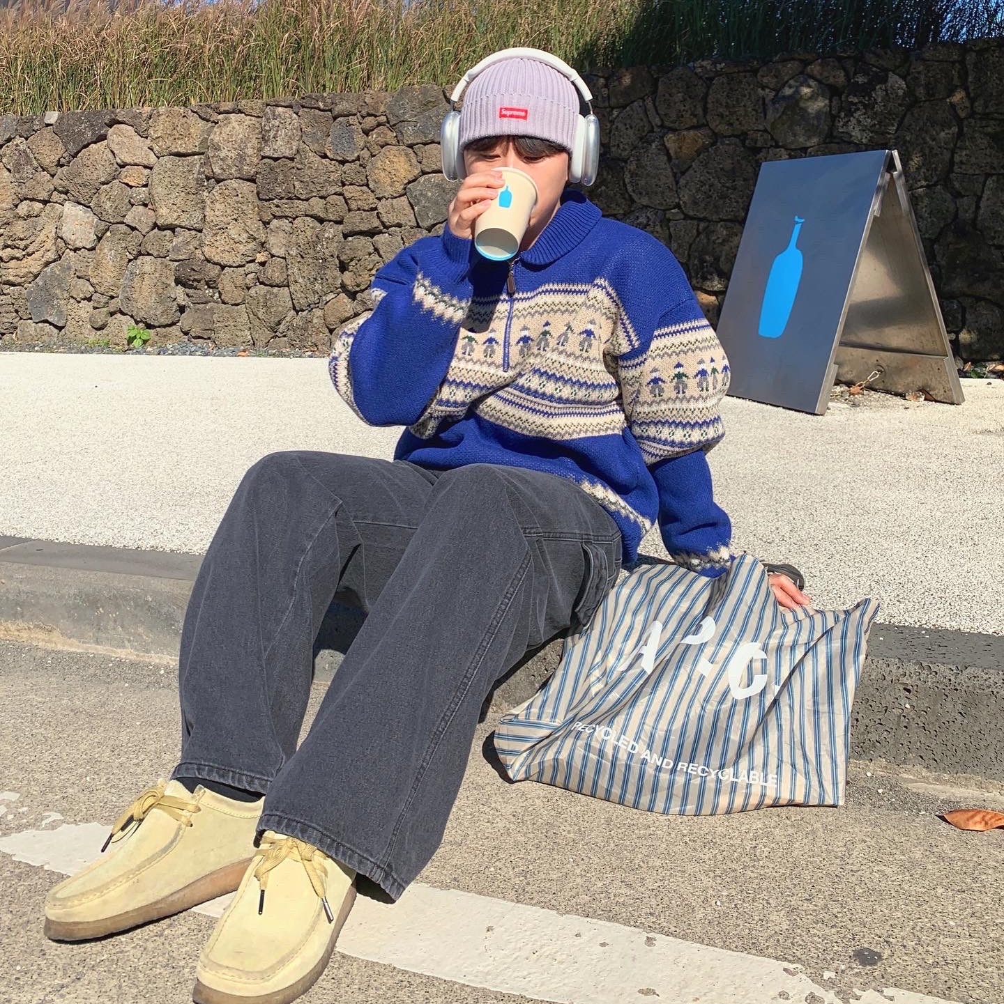 Apple AirPods Max Lightning Silver (Korean Ver.), Supreme Overdyed Beanie Grey - 21SS 착용 스타일 - 2