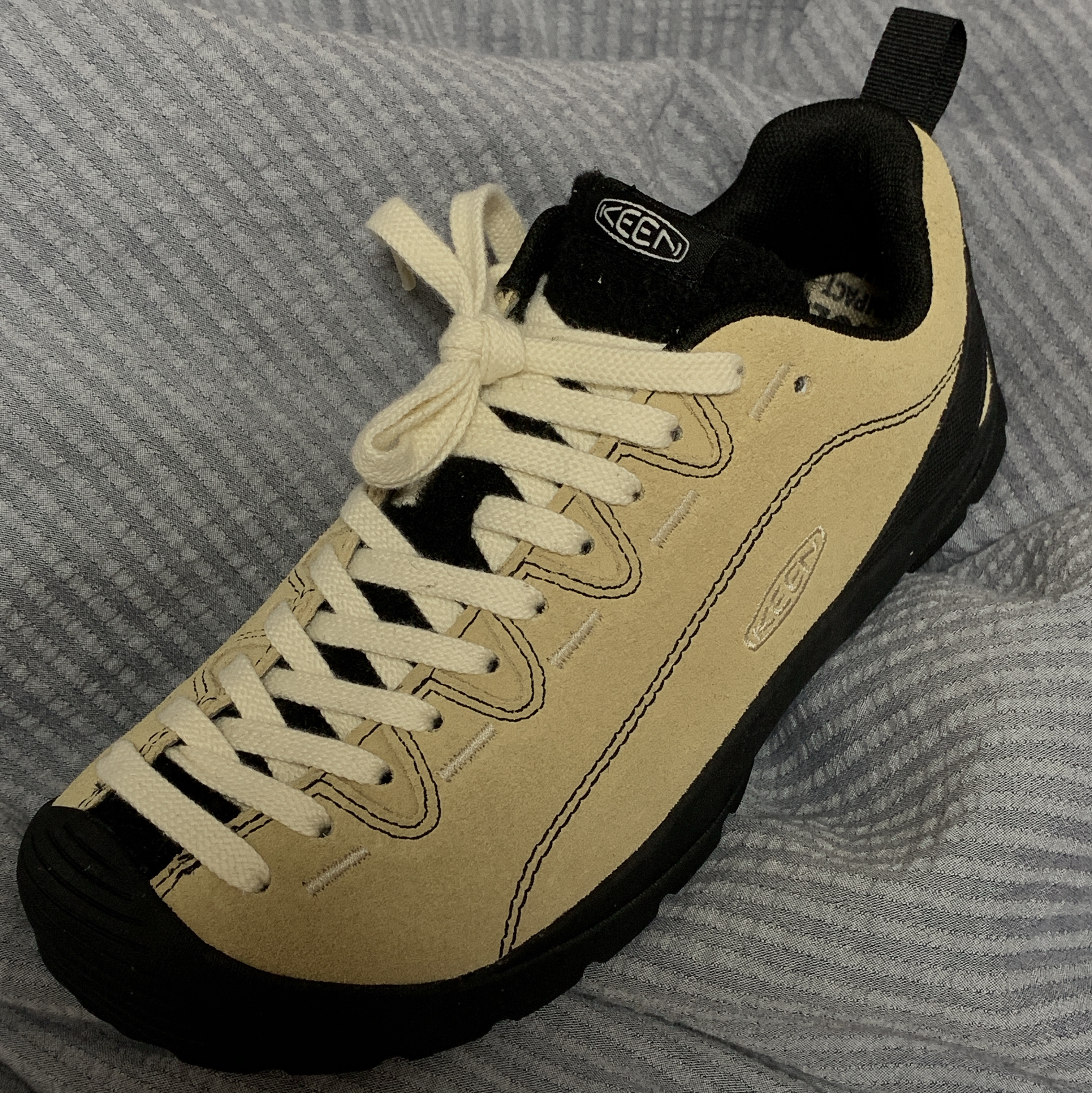 (W) Keen x Omashande Jasper Sneakers Boulder Black 착용 스타일