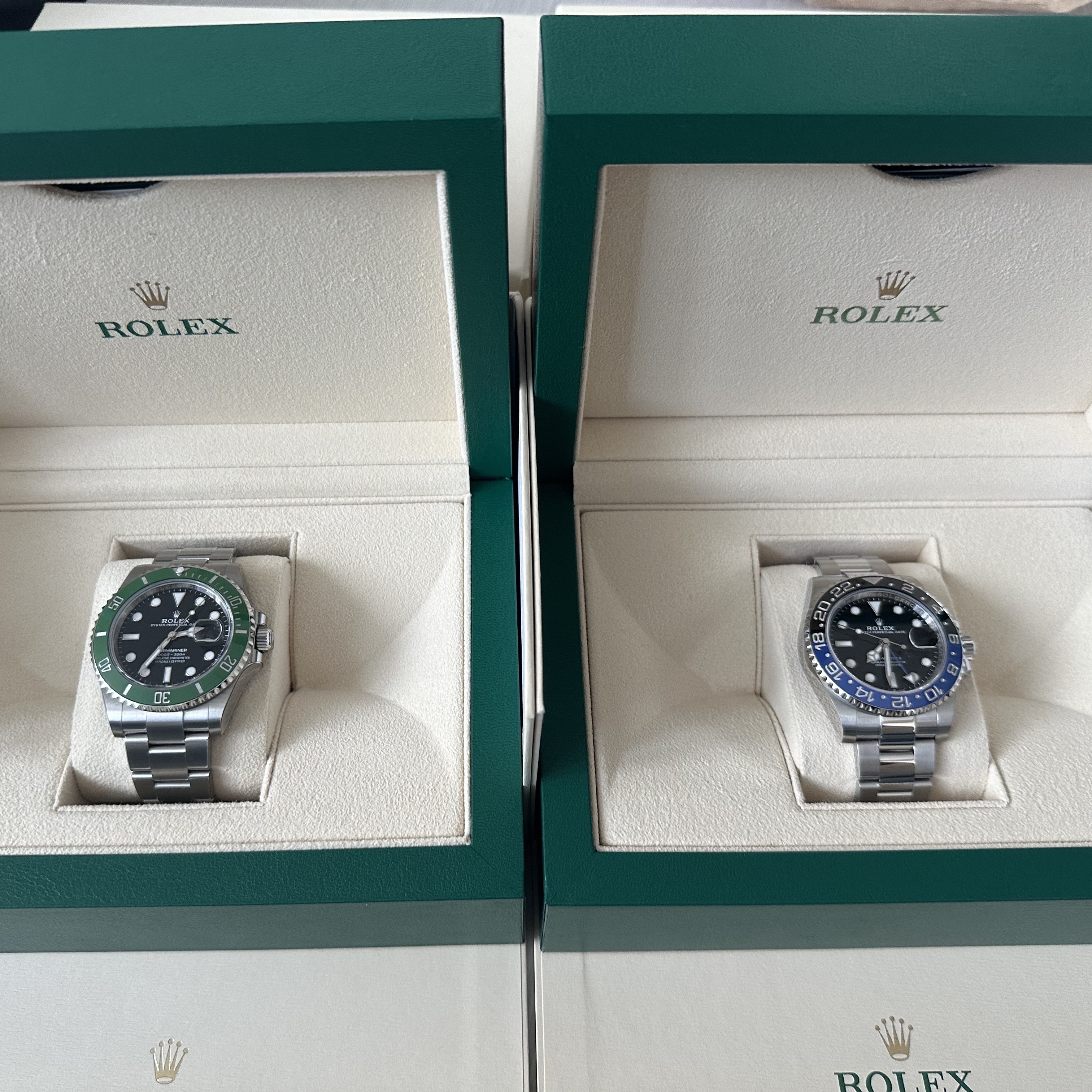 Rolex Submariner Date 41mm 126610LV Black Oyster, Louis Vuitton Pocket Organizer Monogram Eclipse 착용 스타일 - 3