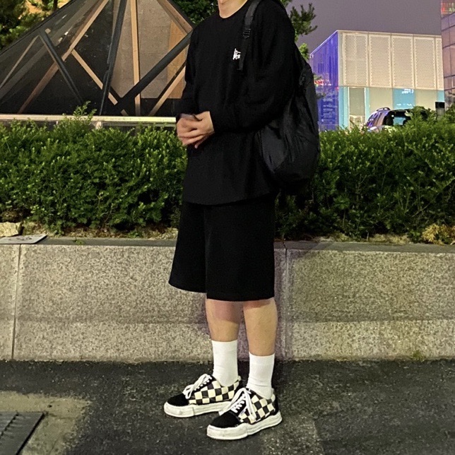 Maison Mihara Yasuhiro OG Sole Big Gingham Low-Cut Sneakers Black 착용 스타일