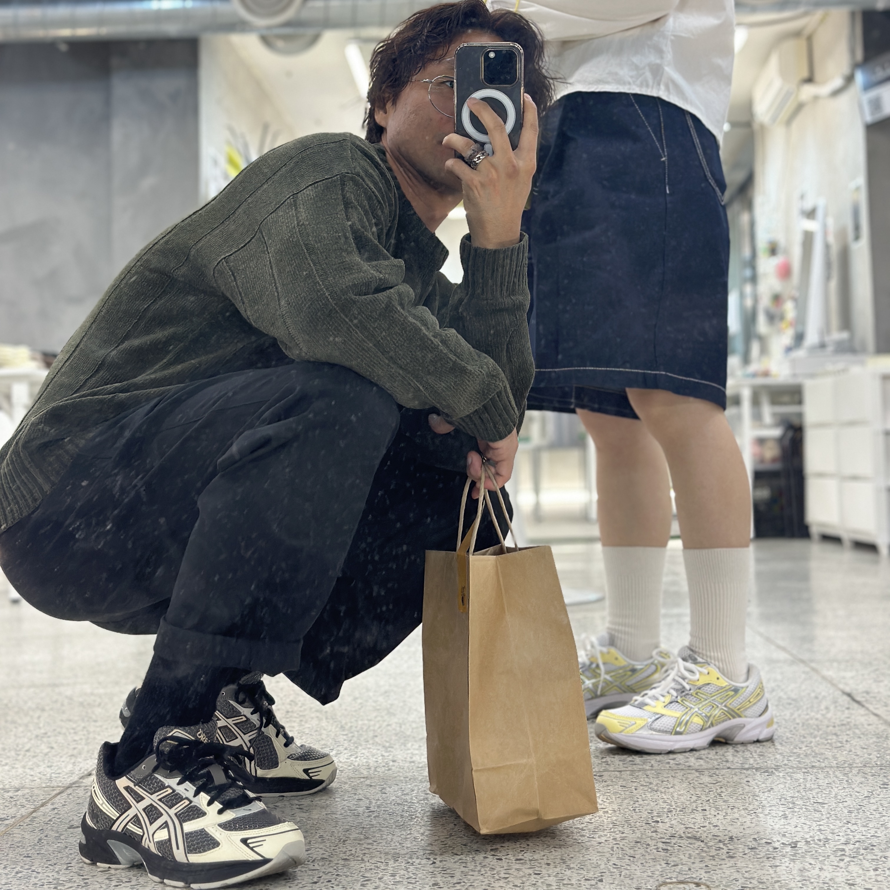 Asics x I4P Gel-1130 Mink Glacier Grey 착용 스타일 - 5
