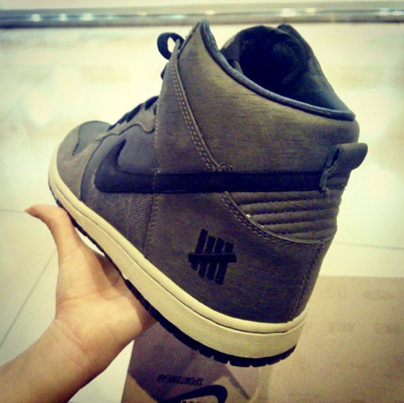 Nike x Undefeated Dunk High Premium SP Ballistic 착용 스타일