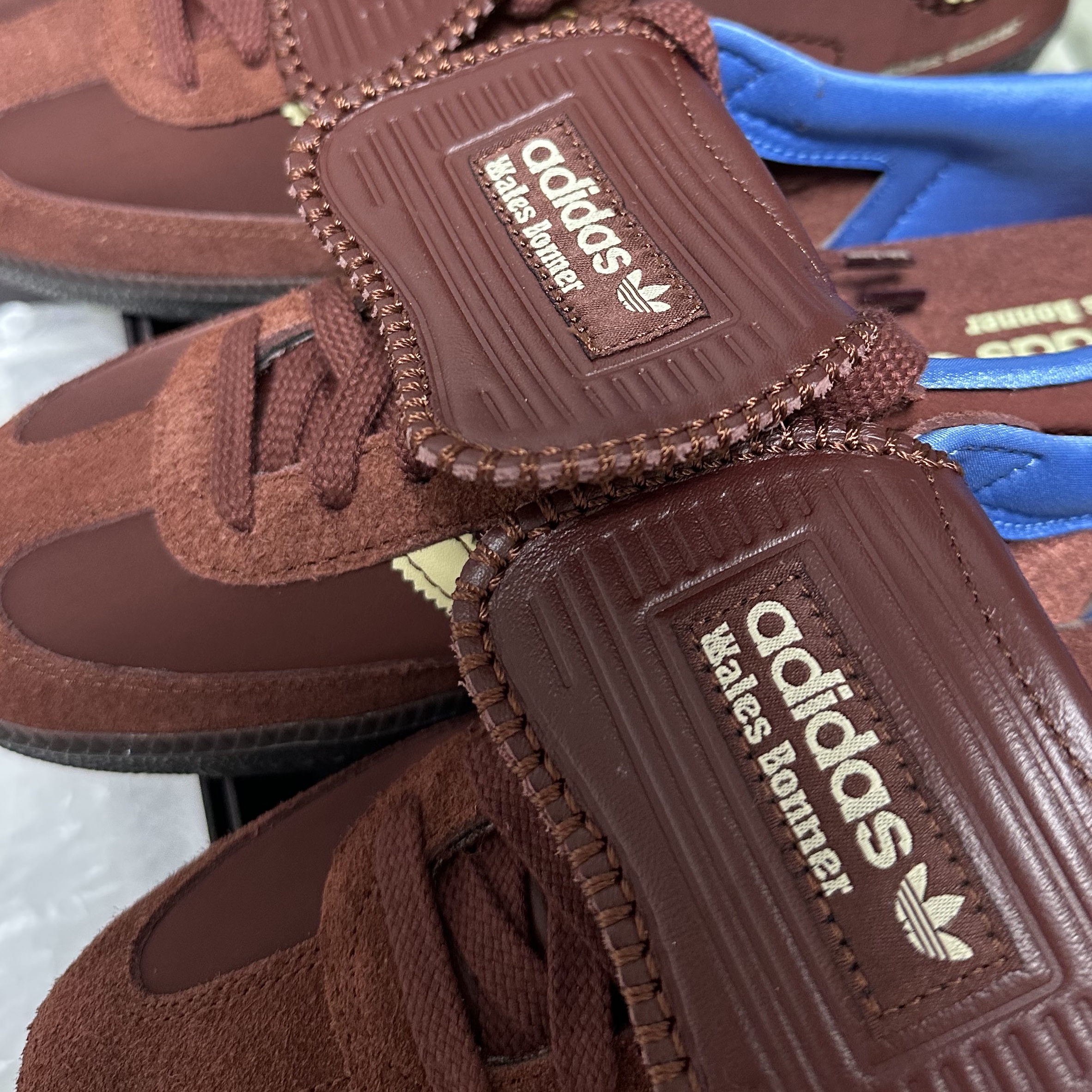 Adidas x Wales Bonner Nylon Samba Fox Brown Sandy Beige 착용 스타일 - 3