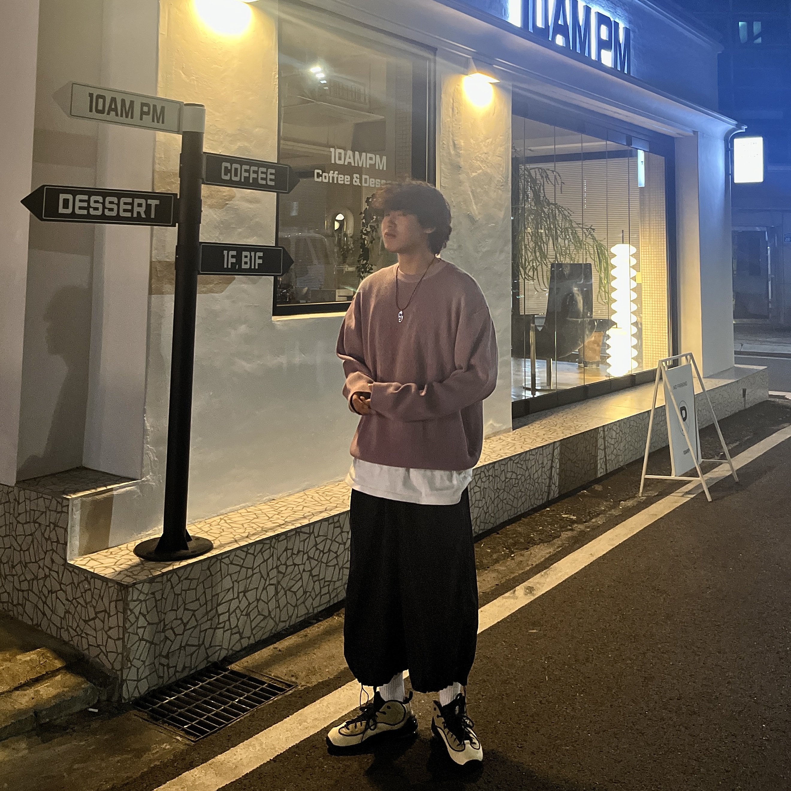 Nike x Stussy Air Penny II Rattan and Limestone 착용 스타일 - 3