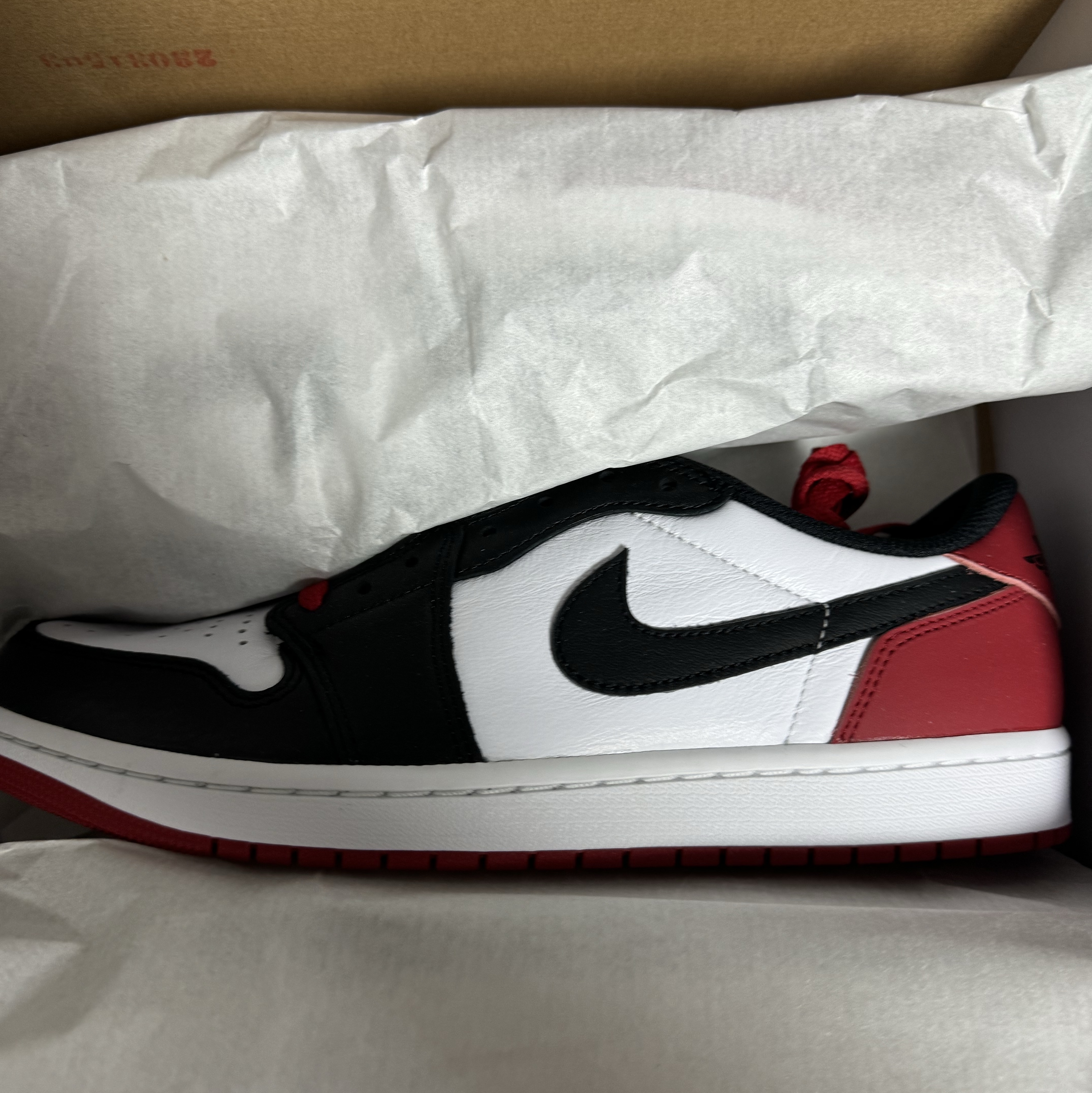 Jordan 1 Retro Low OG Black Toe 착용 스타일