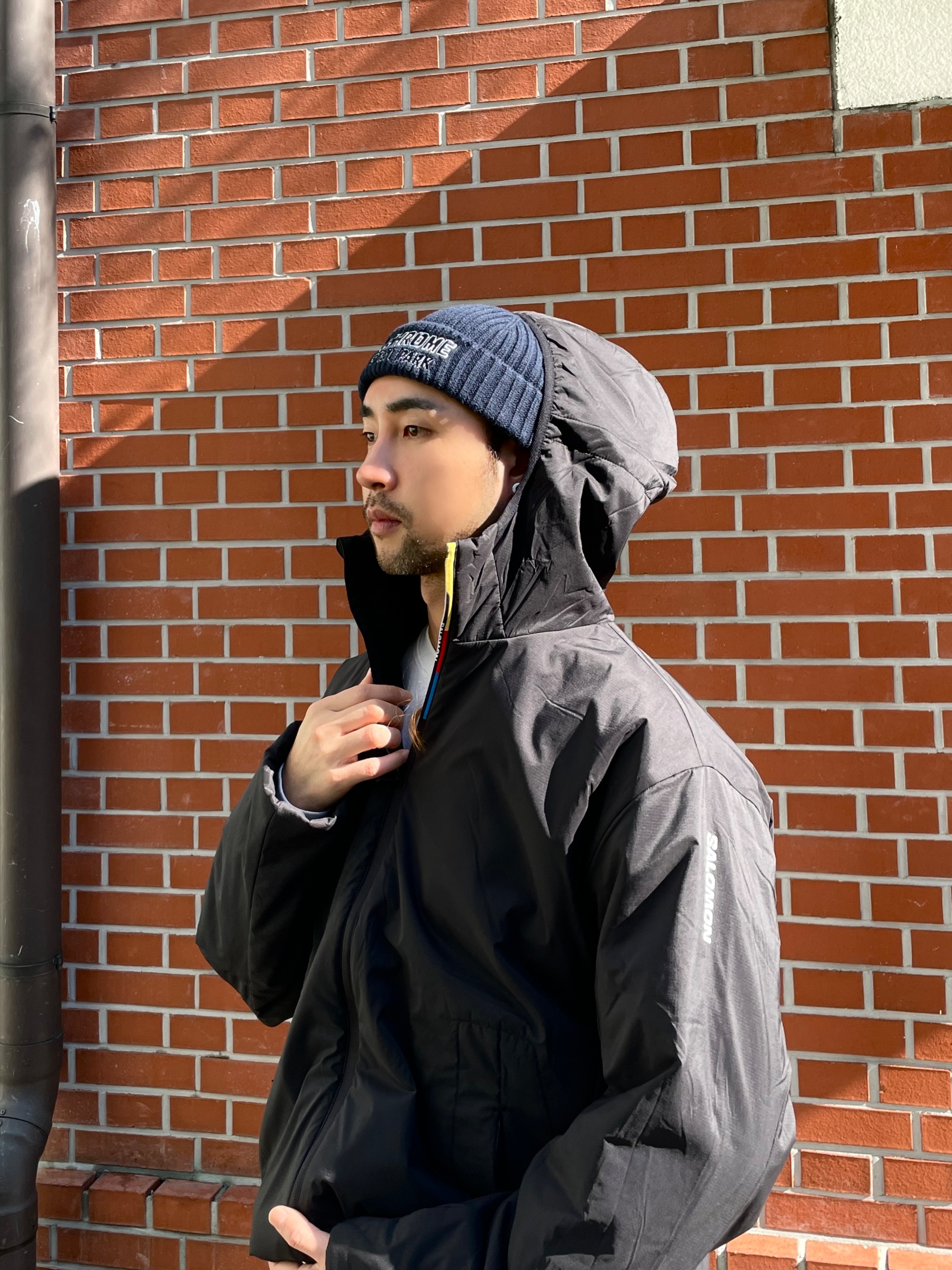 Salomon Modisay Jacket Black, Salomon XT-6 Gore-Tex Black Ebony 착용 스타일 - 3
