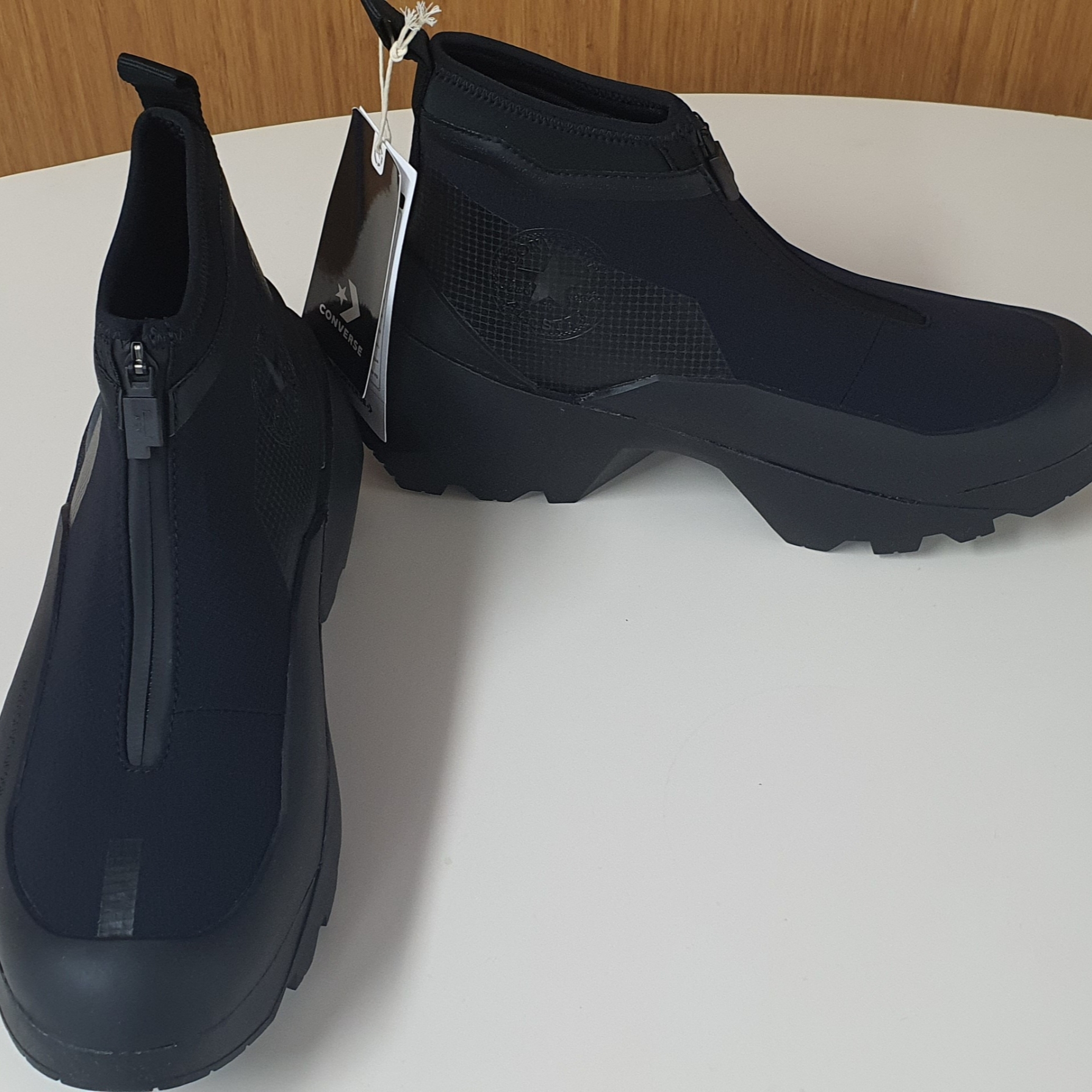 Converse x A-Cold-Wall Geo Forma Boot Onyx 착용 스타일 - 4
